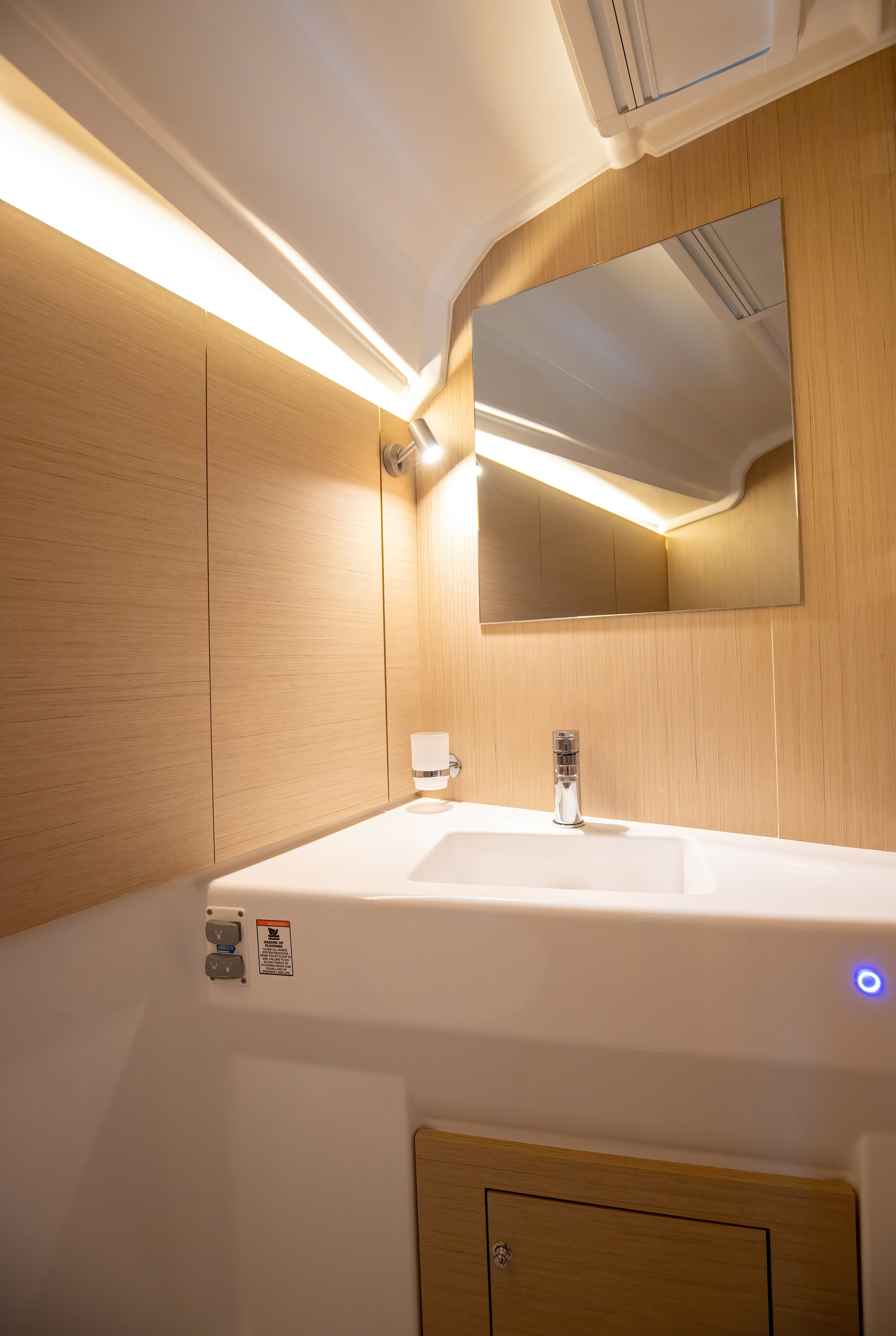 Oceanis 40.1 - photo 30