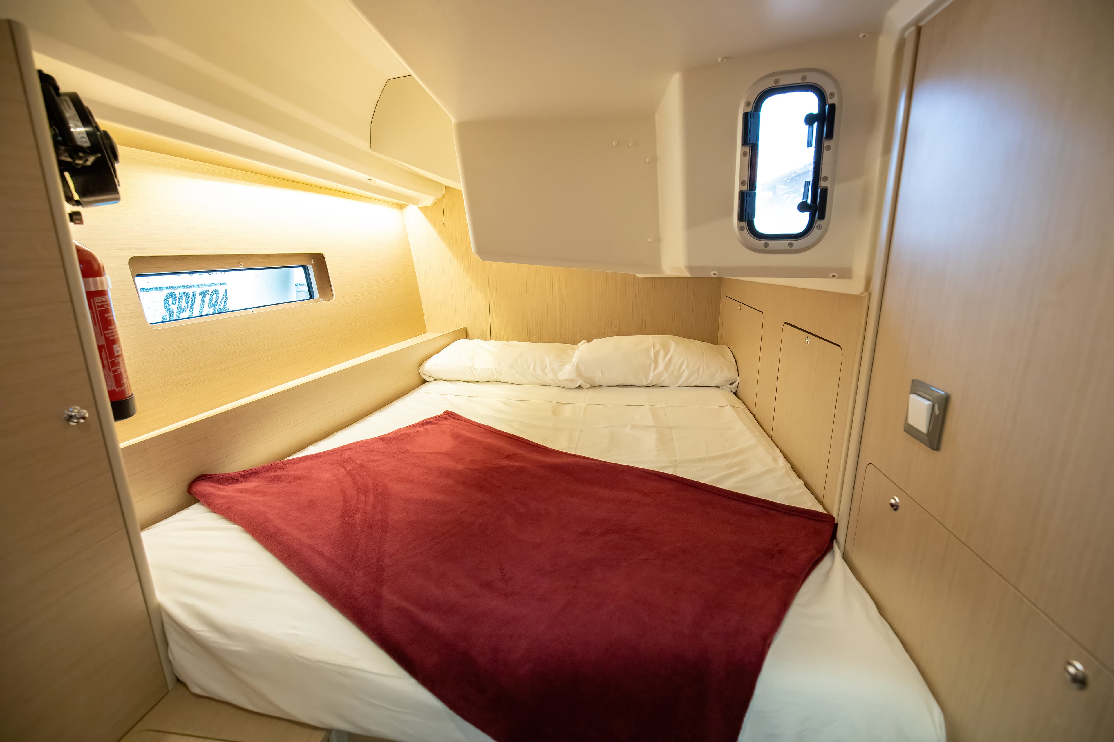 Oceanis 40.1 - photo 10