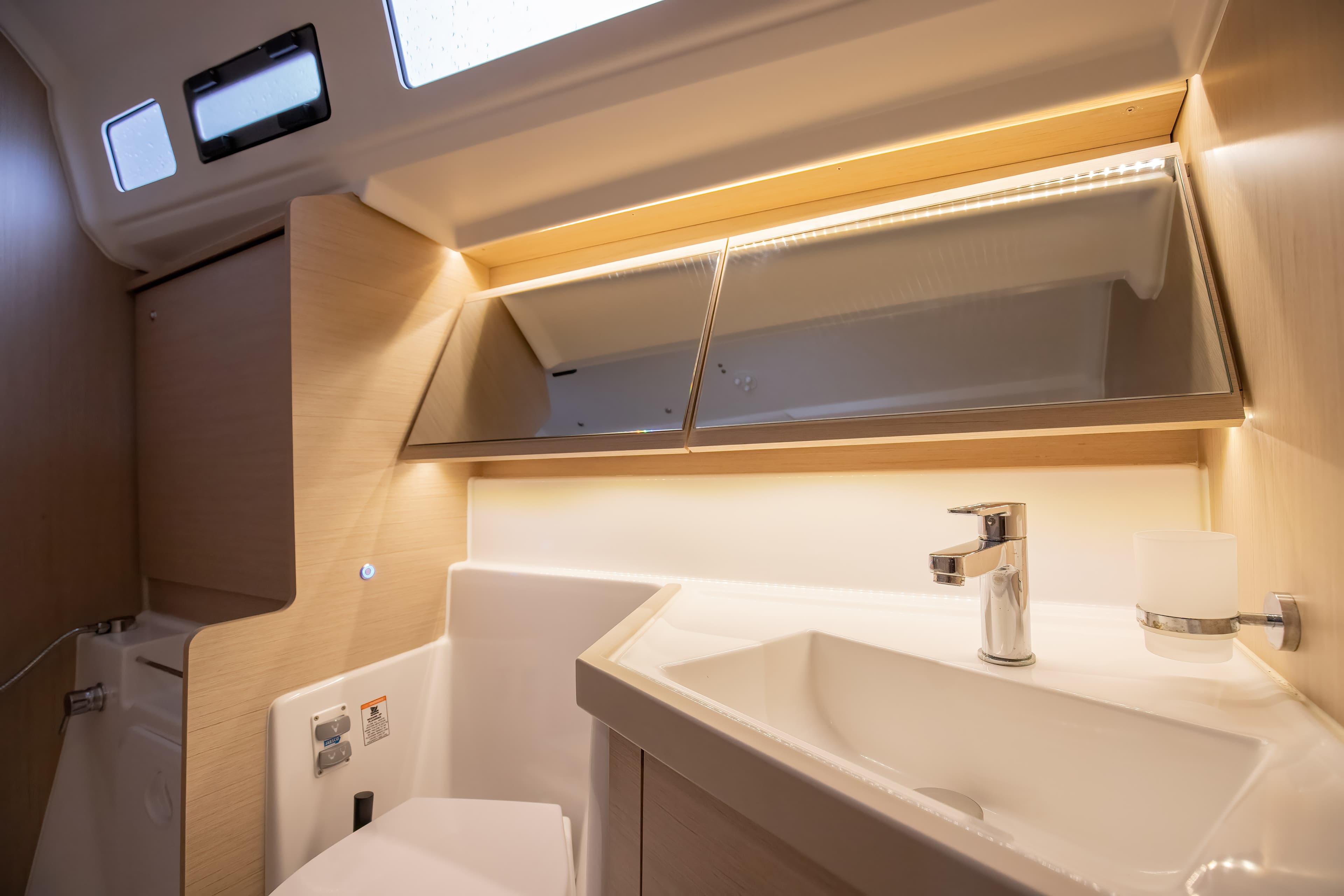 Oceanis 40.1 - photo 4