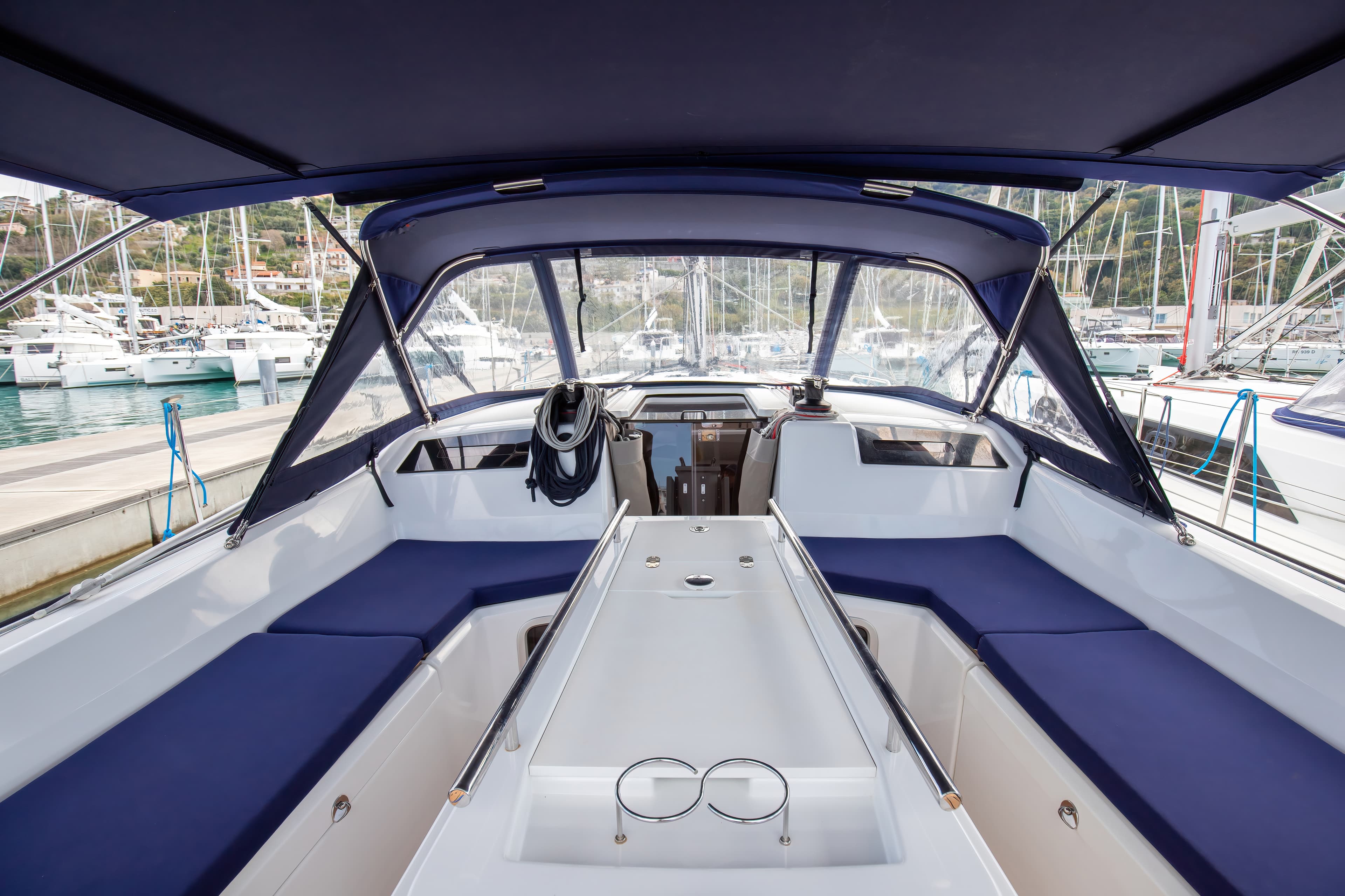 Oceanis 40.1 - photo 31