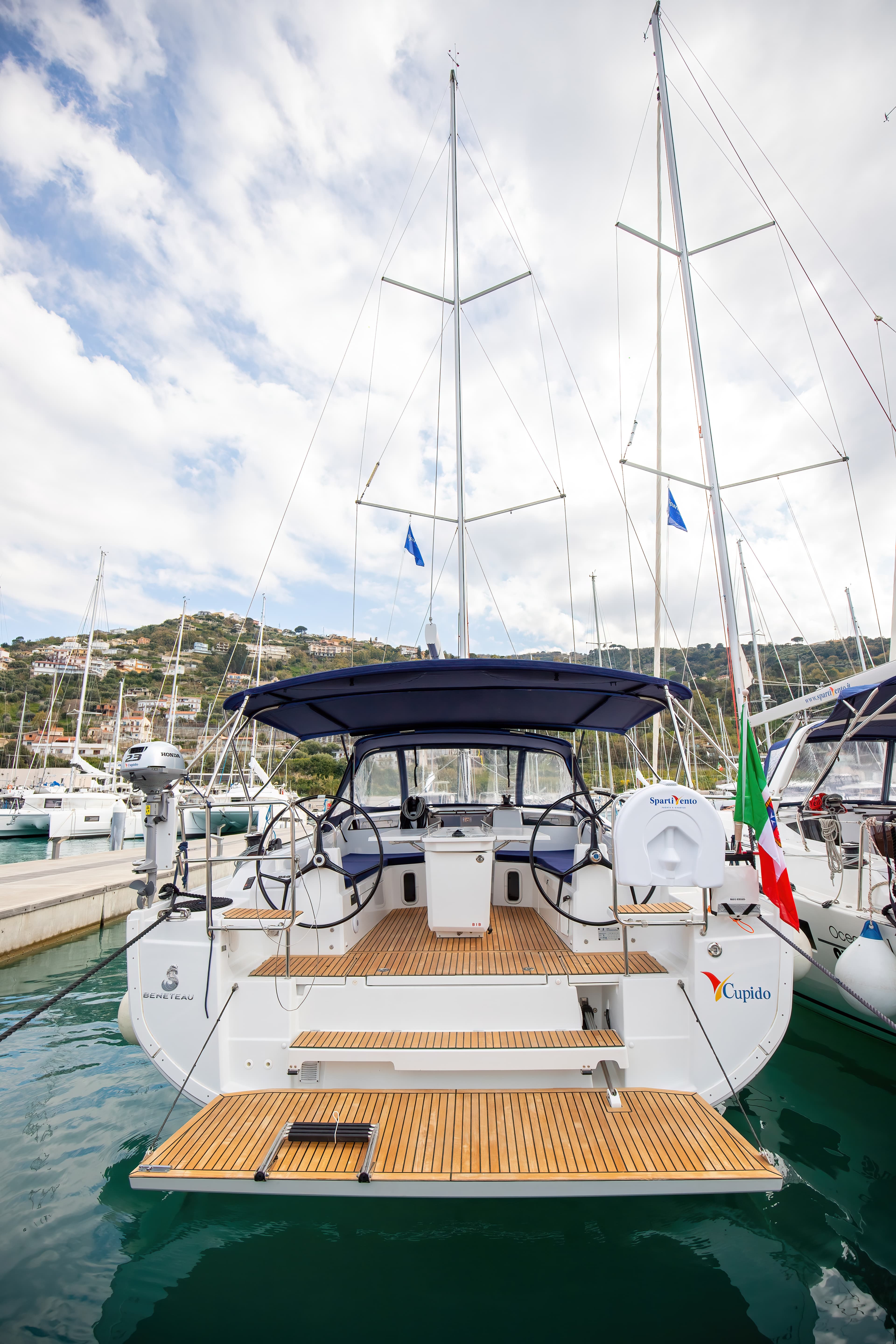 Oceanis 40.1 - photo 21