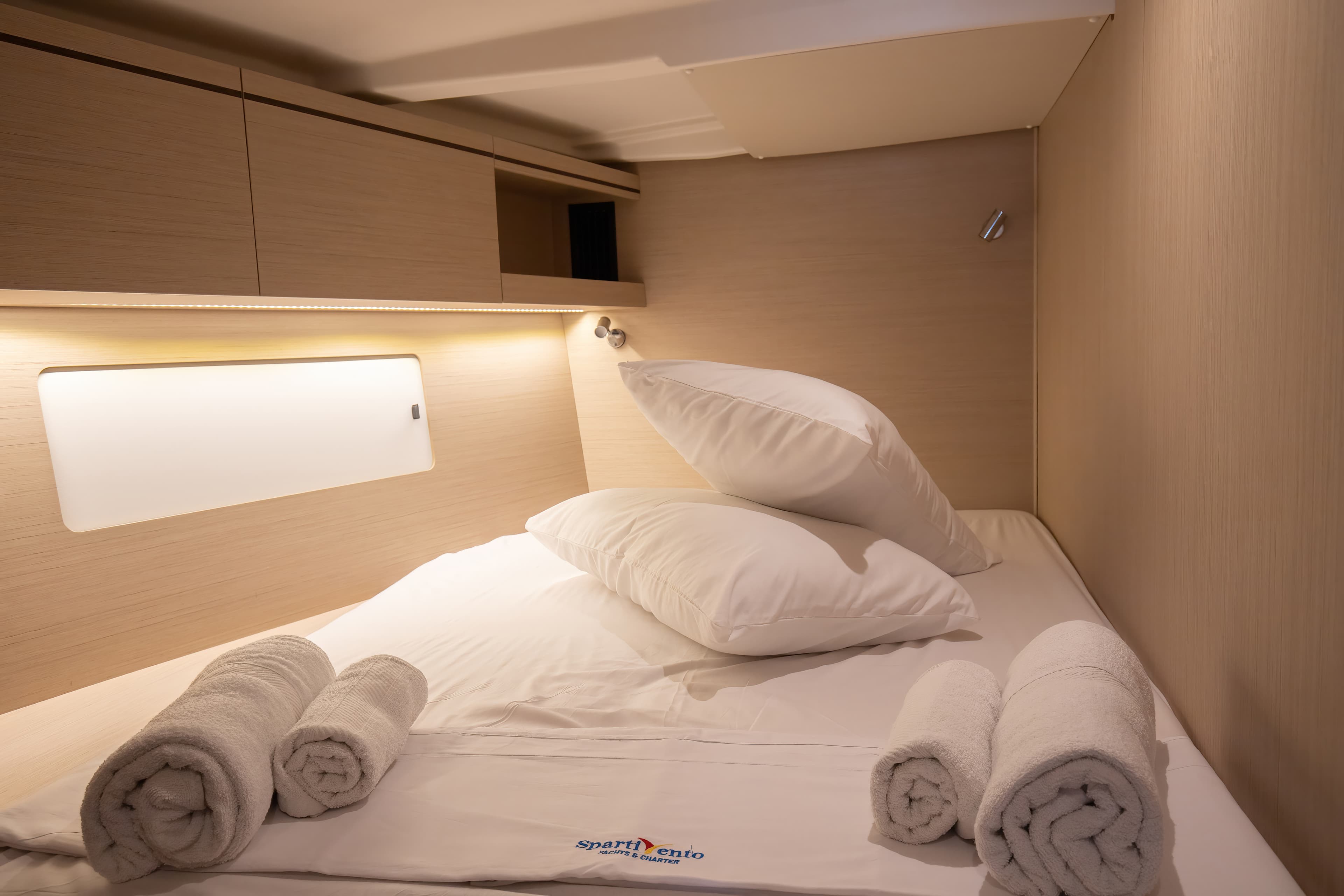 Oceanis 51.1 - photo 14