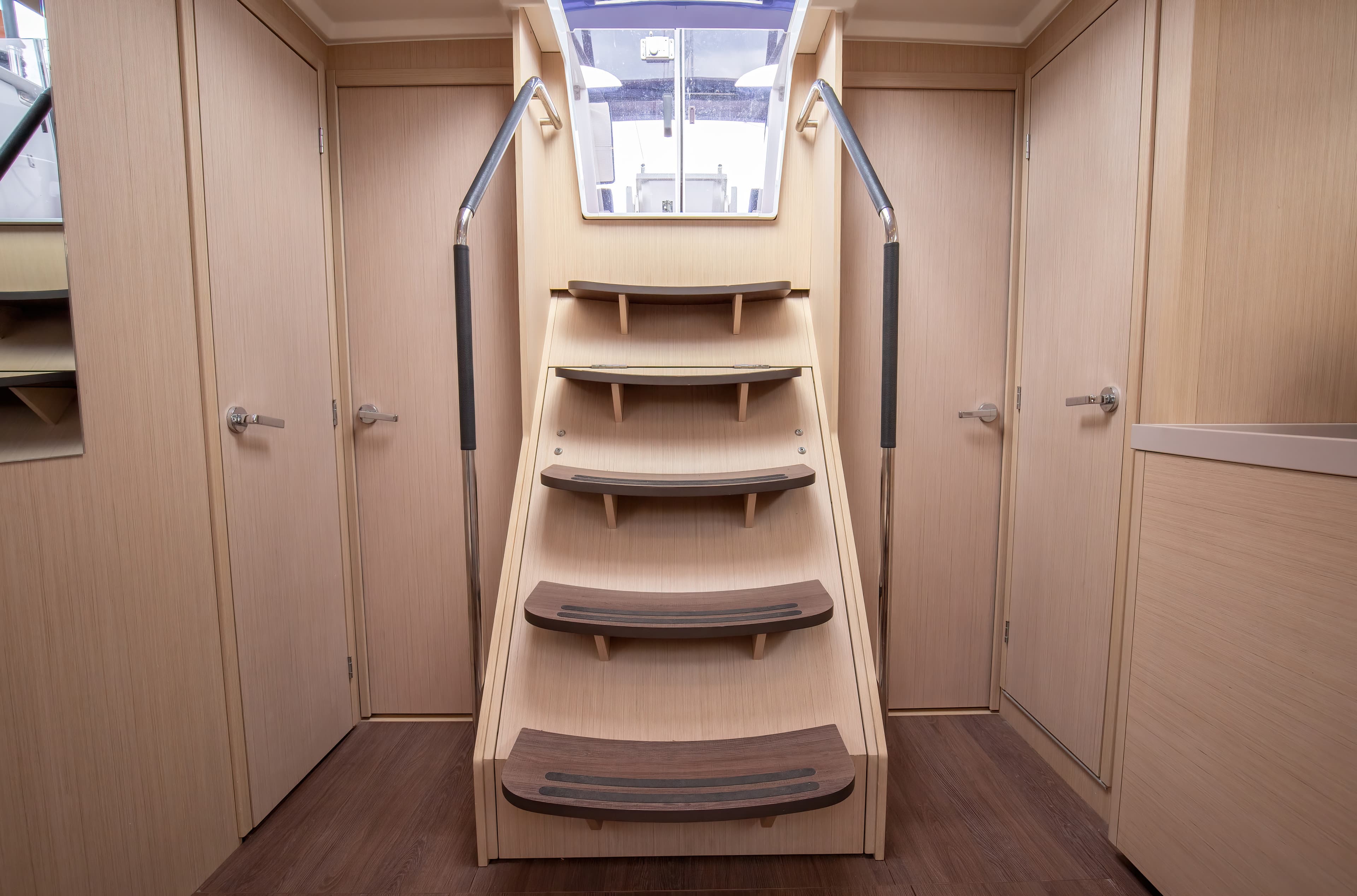 Oceanis 51.1 - photo 38