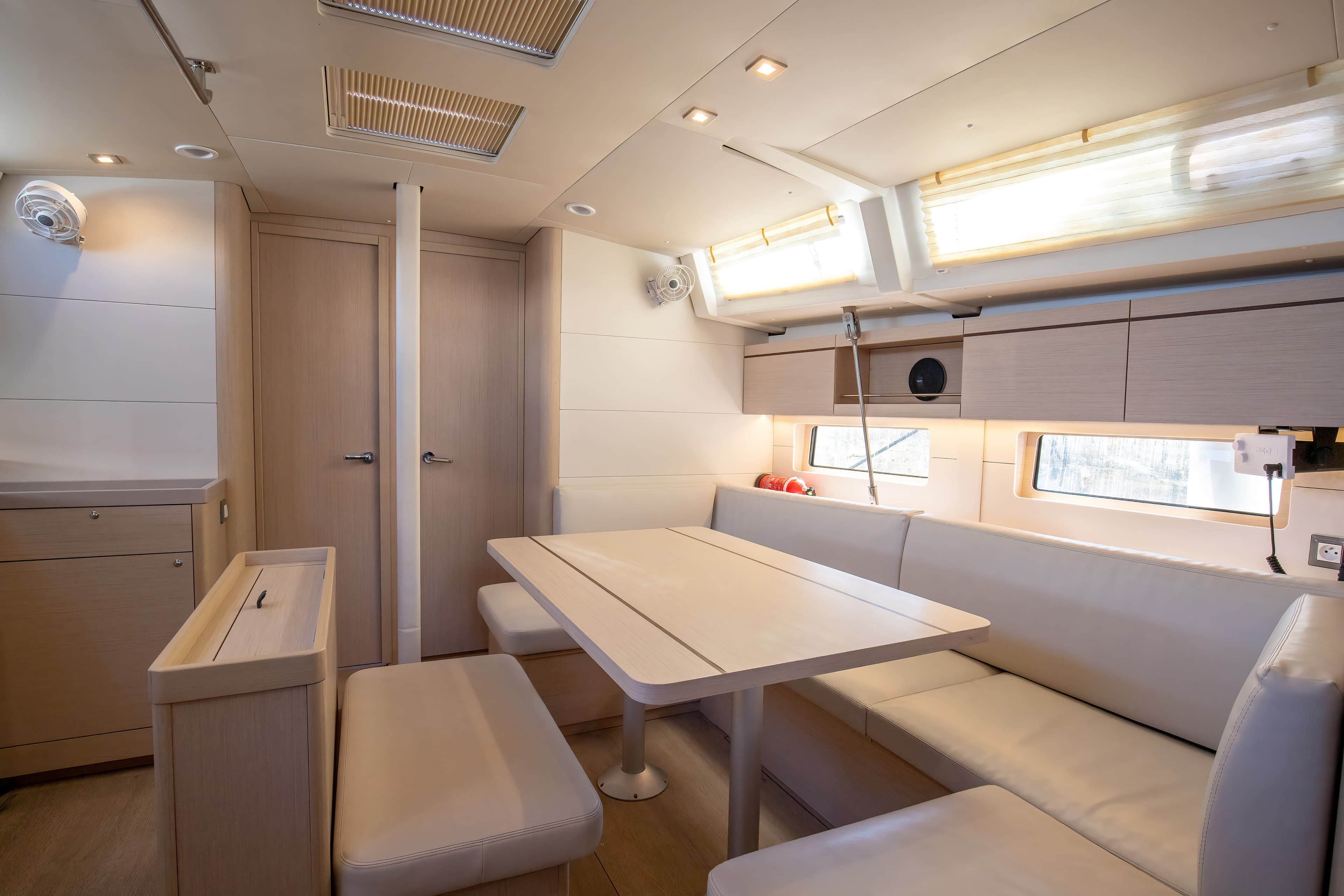 Oceanis 46.1 - photo 25