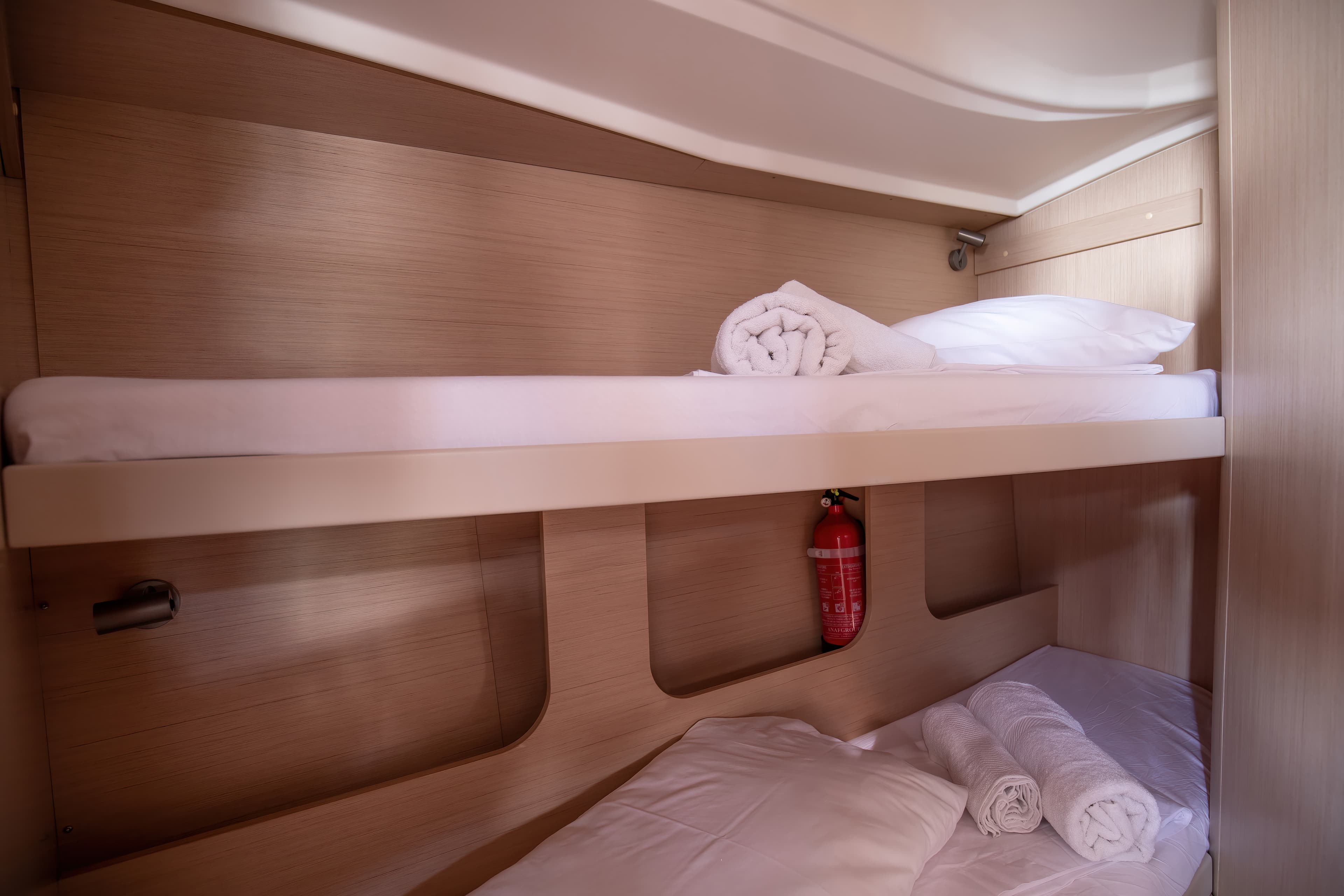 Oceanis 40.1 - photo 27