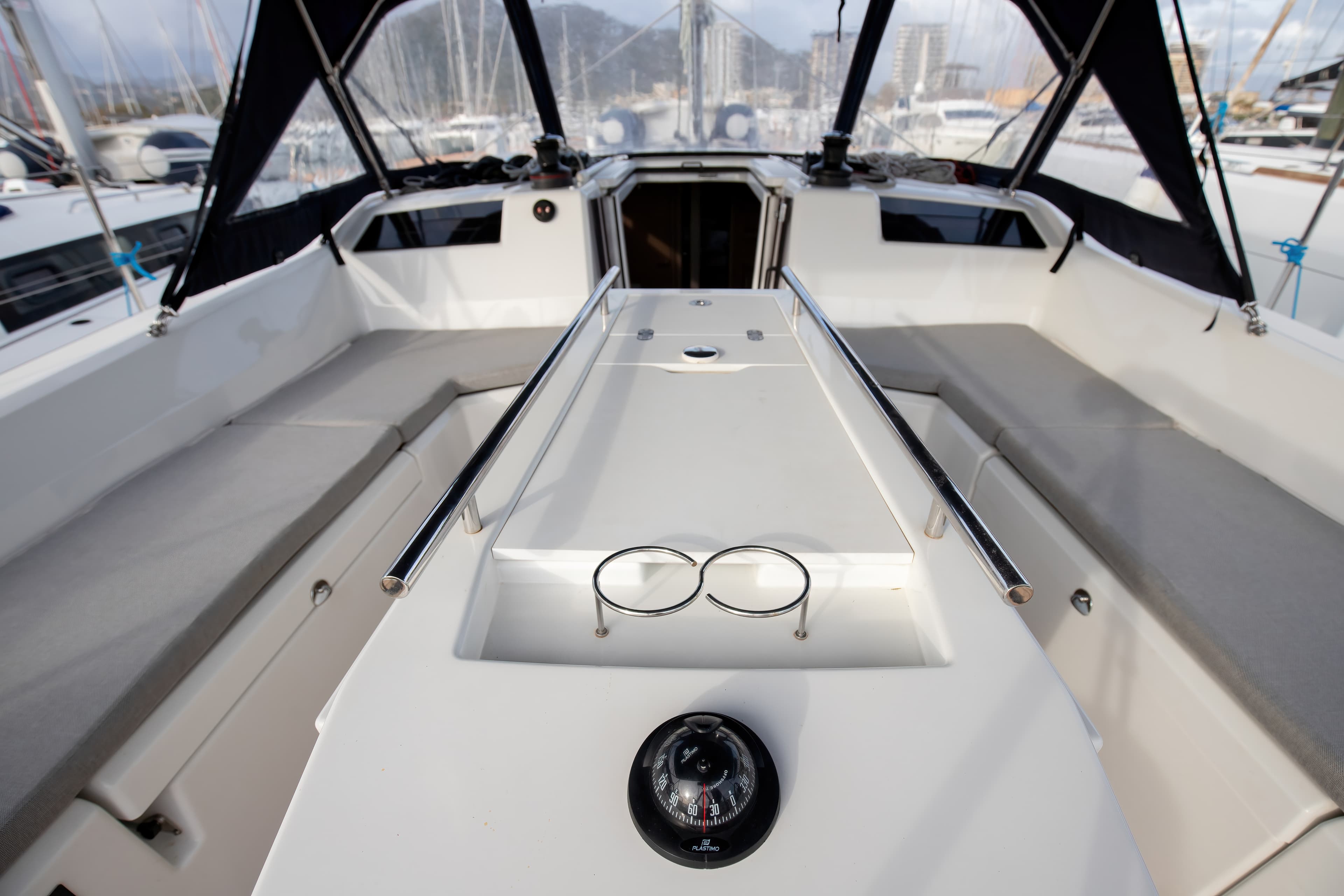 Oceanis 40.1 - photo 20