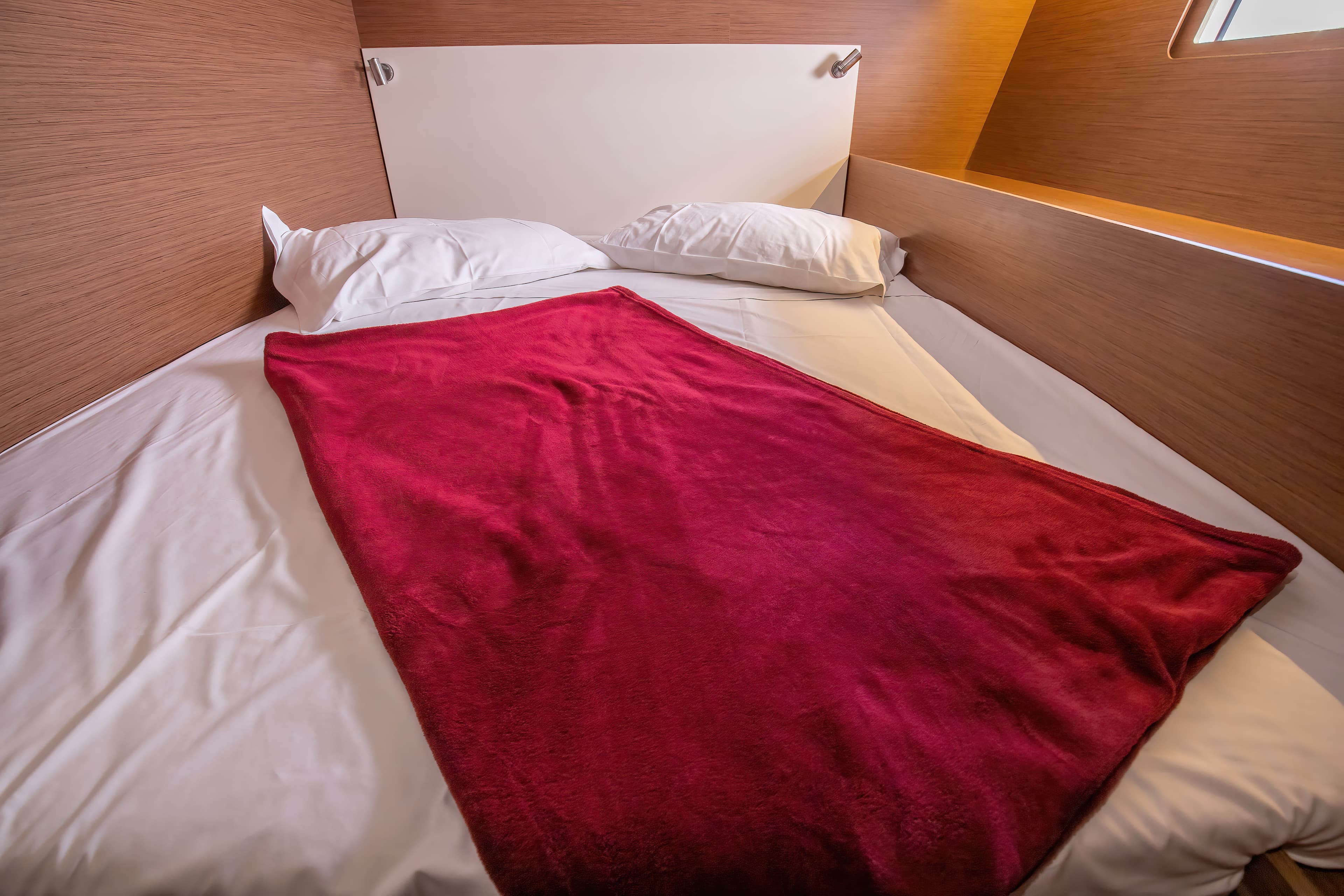 Oceanis 51.1 - photo 11