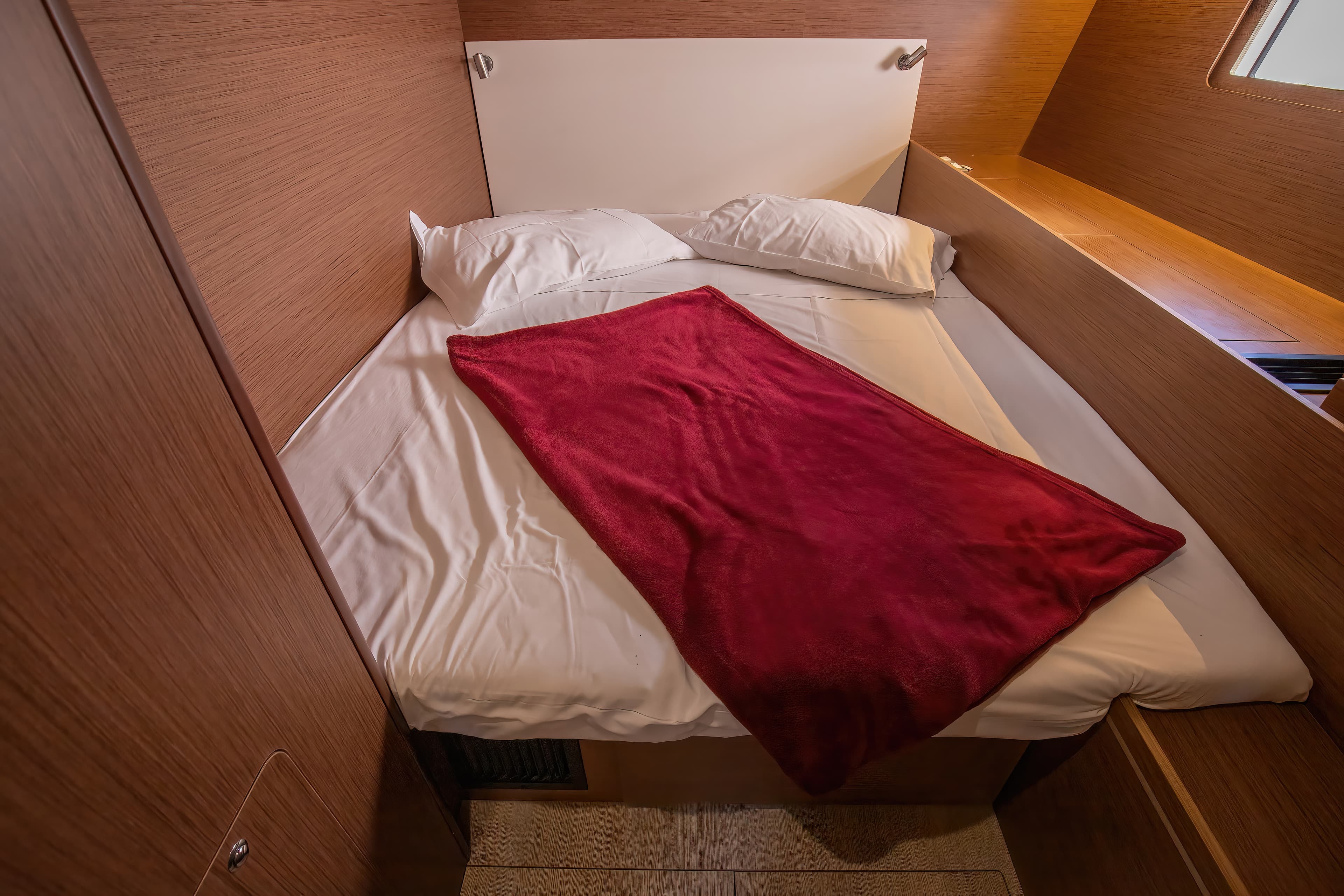 Oceanis 51.1 - photo 19