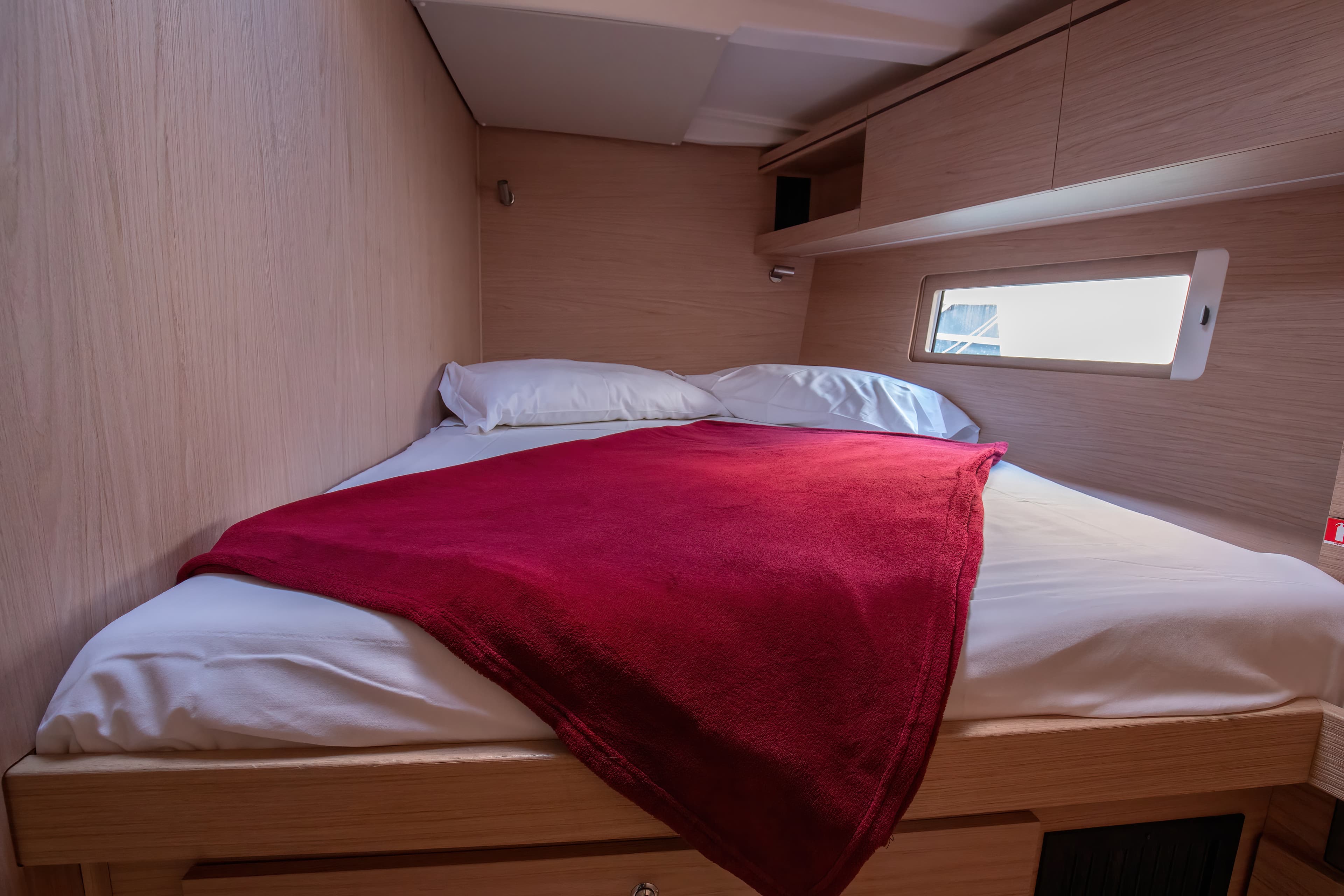 Oceanis 51.1 - photo 17