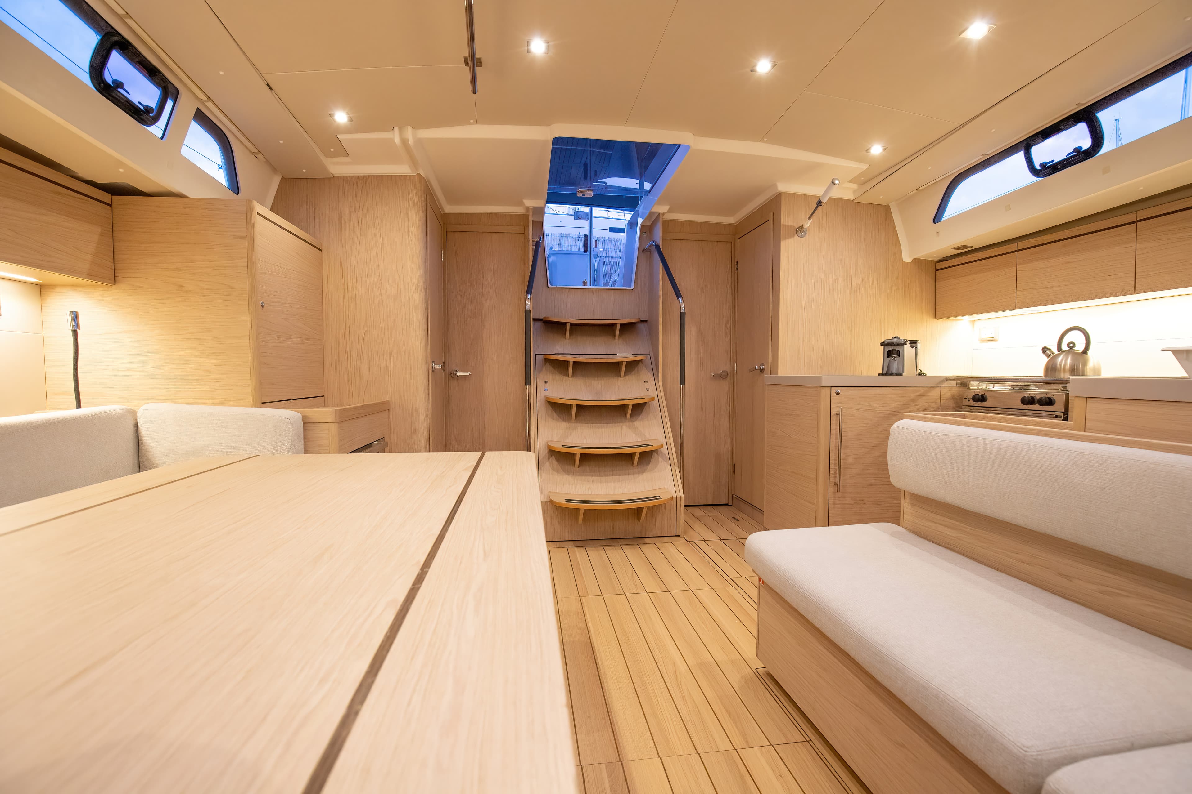 Oceanis 51.1 - photo 18