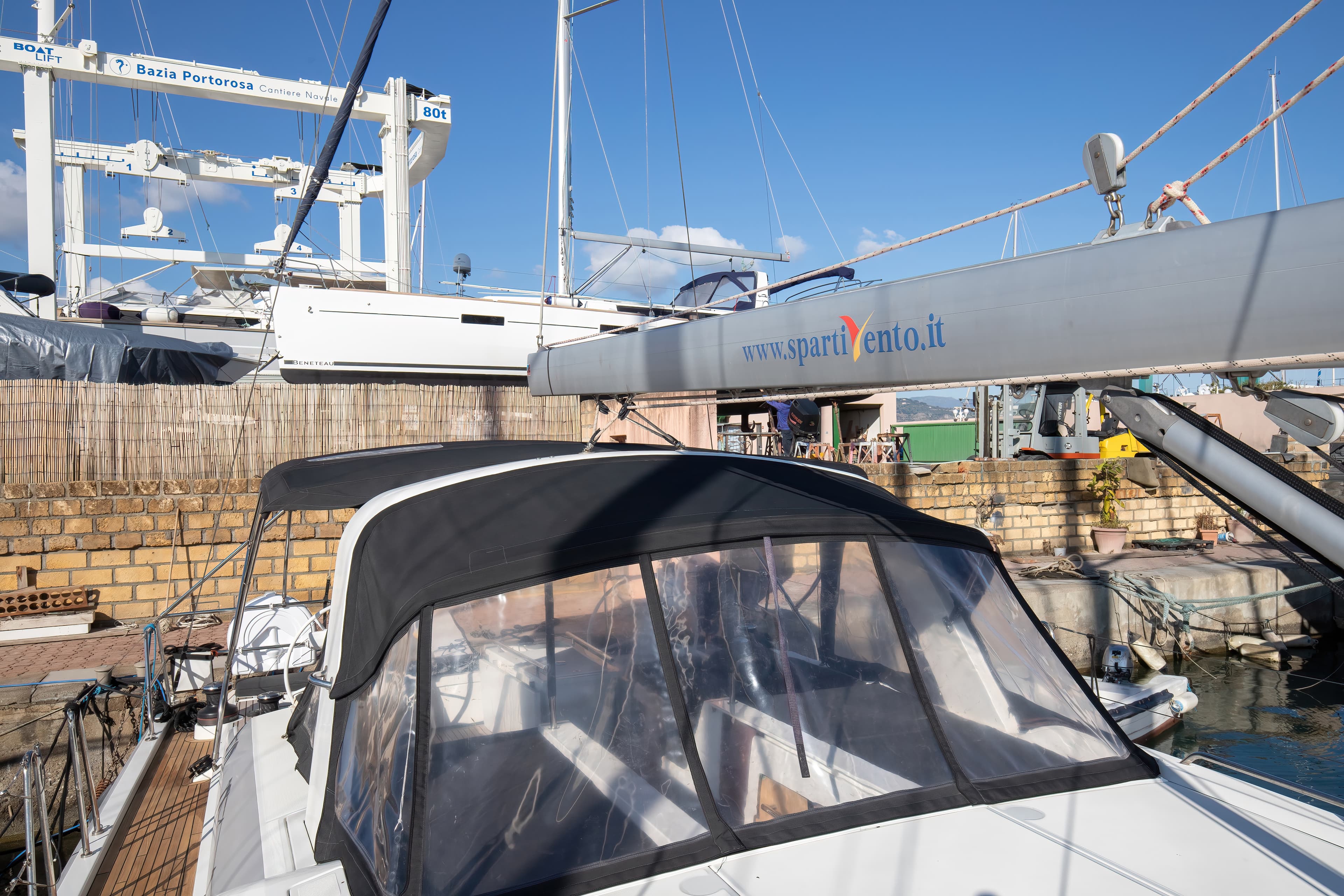 Oceanis 51.1 - photo 9