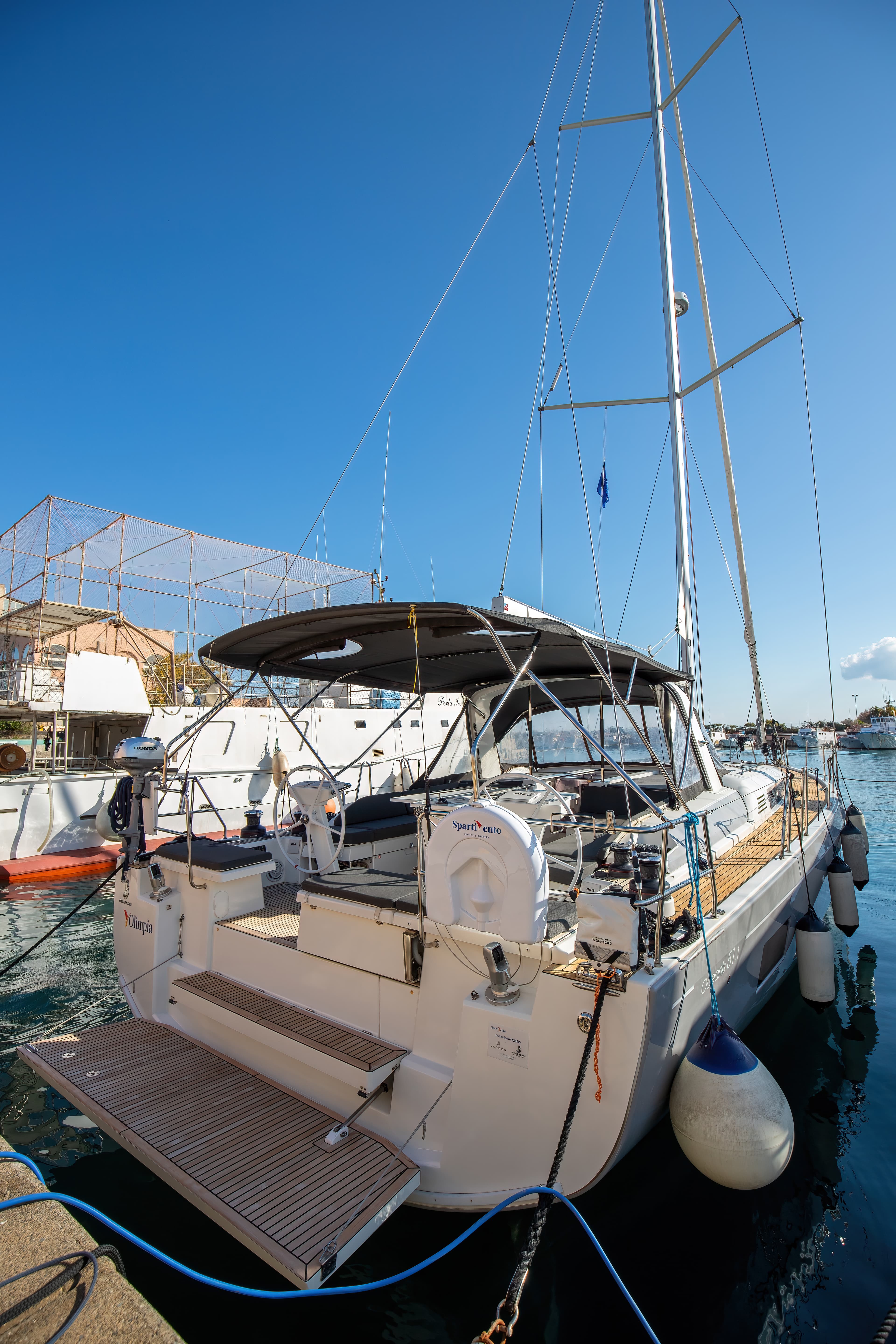 Oceanis 51.1 - photo 37