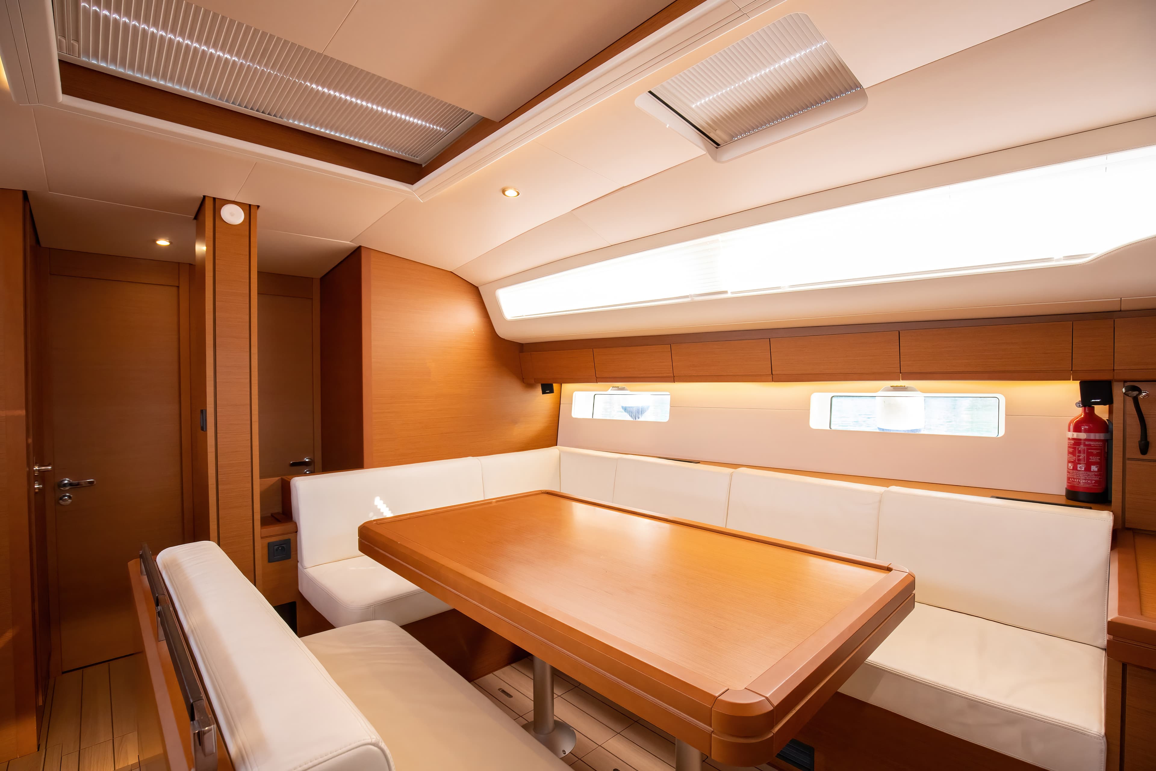 Jeanneau 54 - photo 26