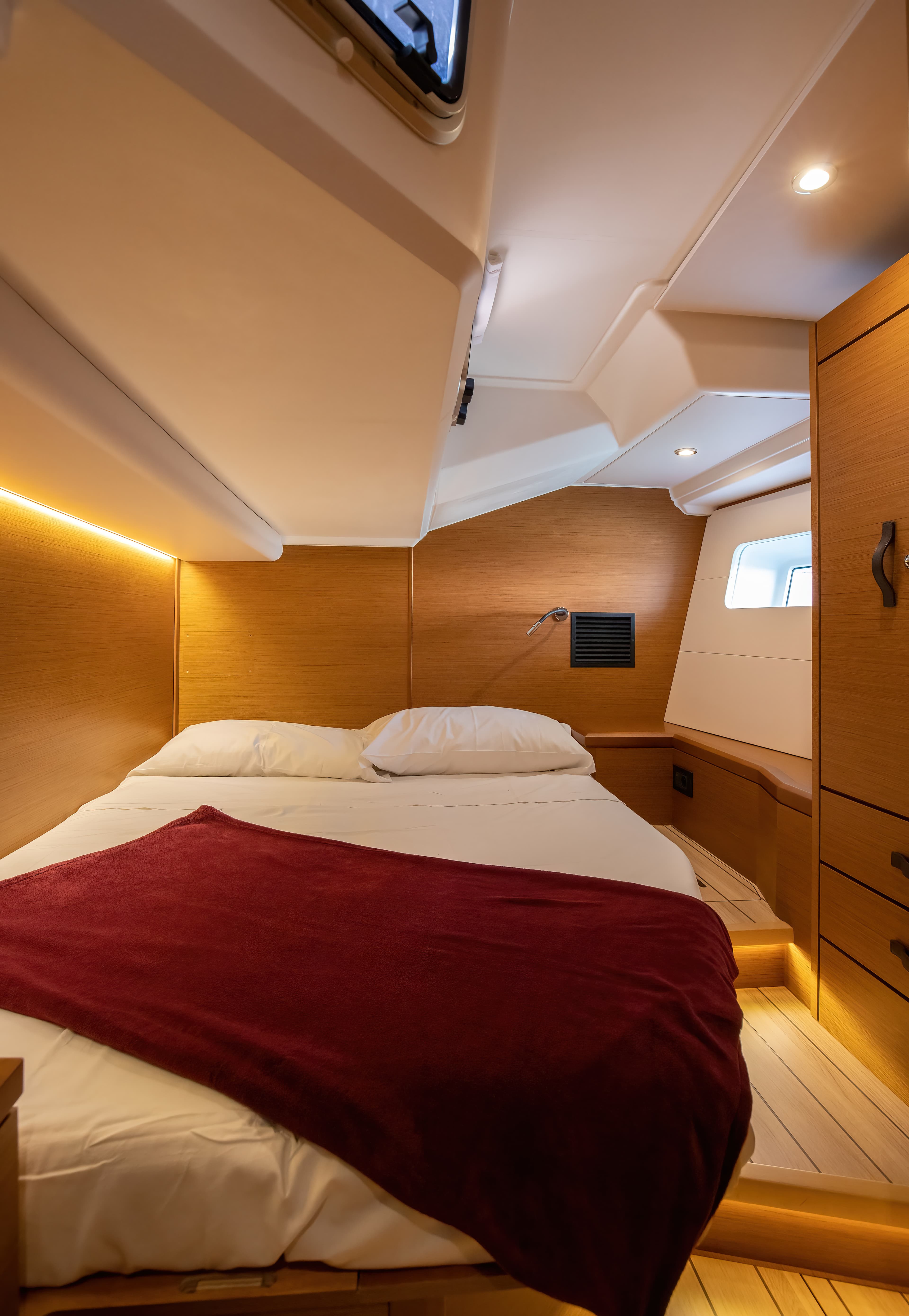 Jeanneau 54 - photo 29