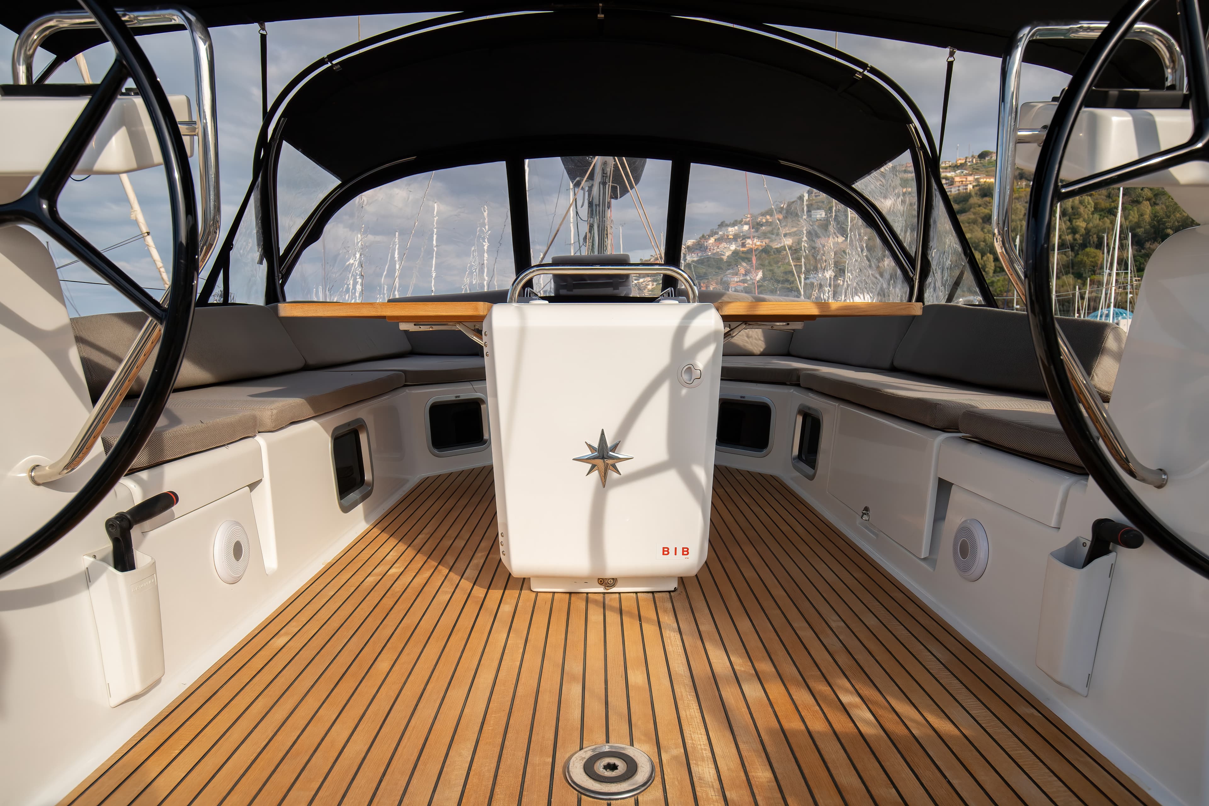 Jeanneau 54 - photo 7