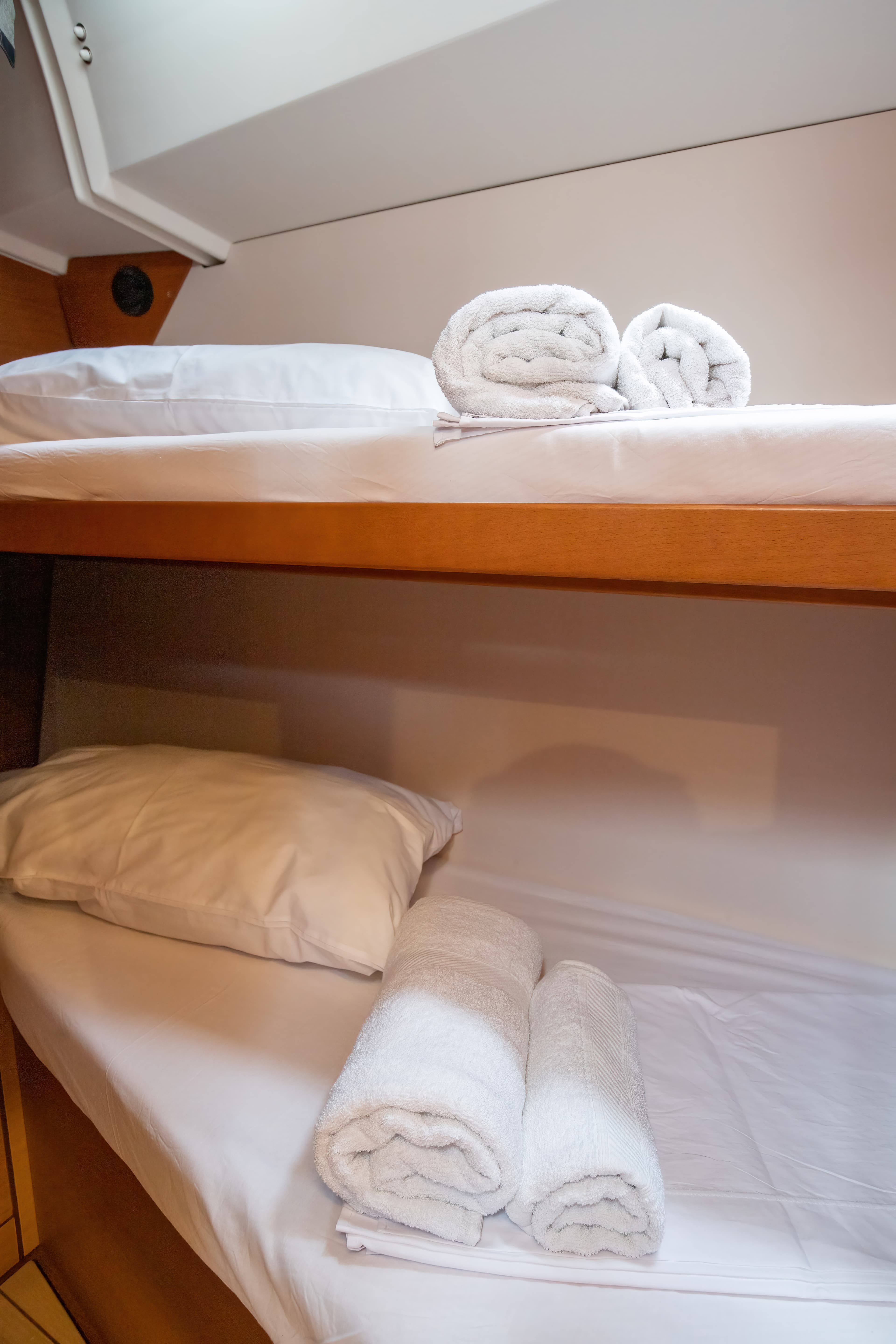 Jeanneau 54 - photo 32