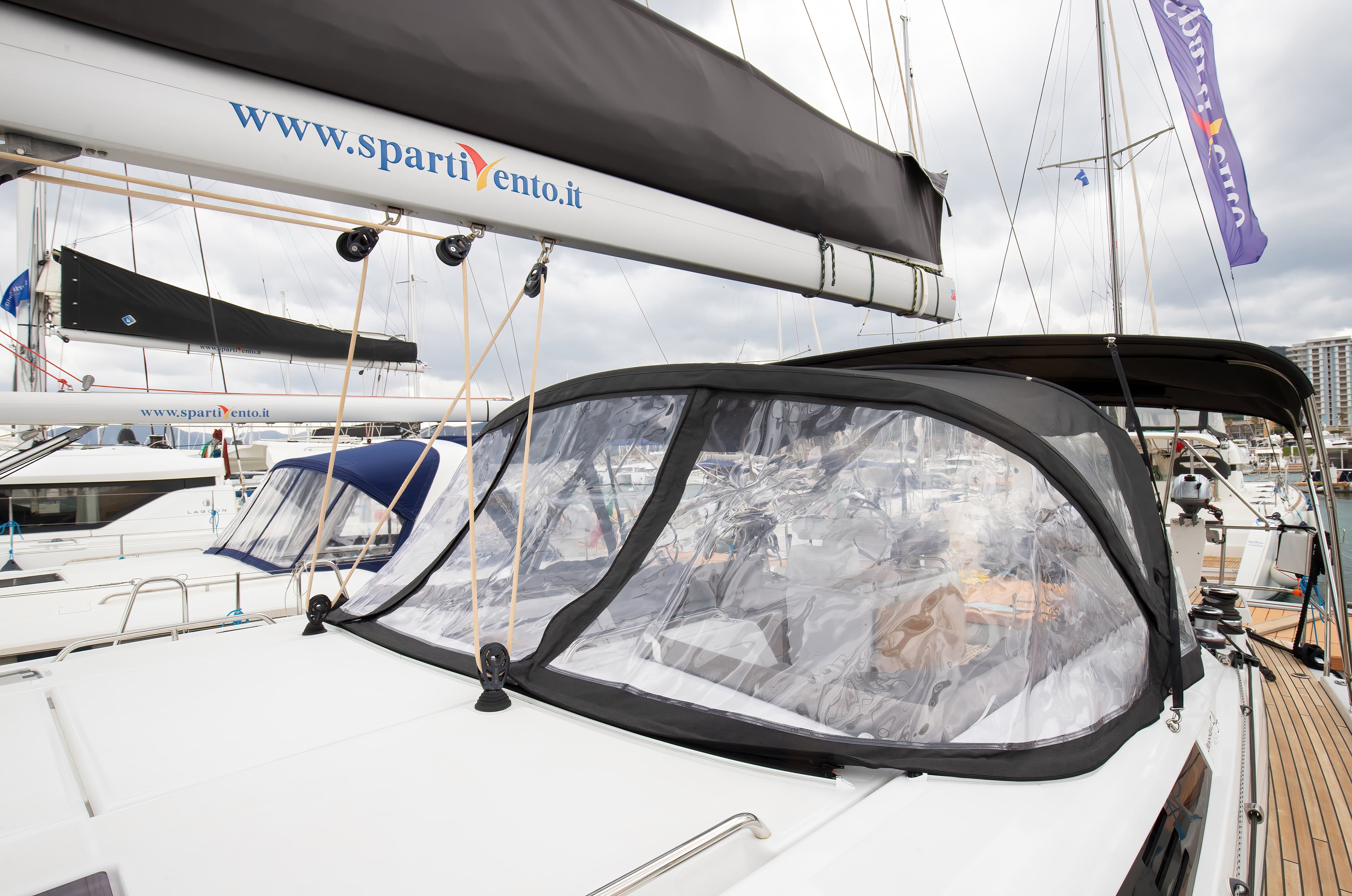 Jeanneau 54 - photo 18