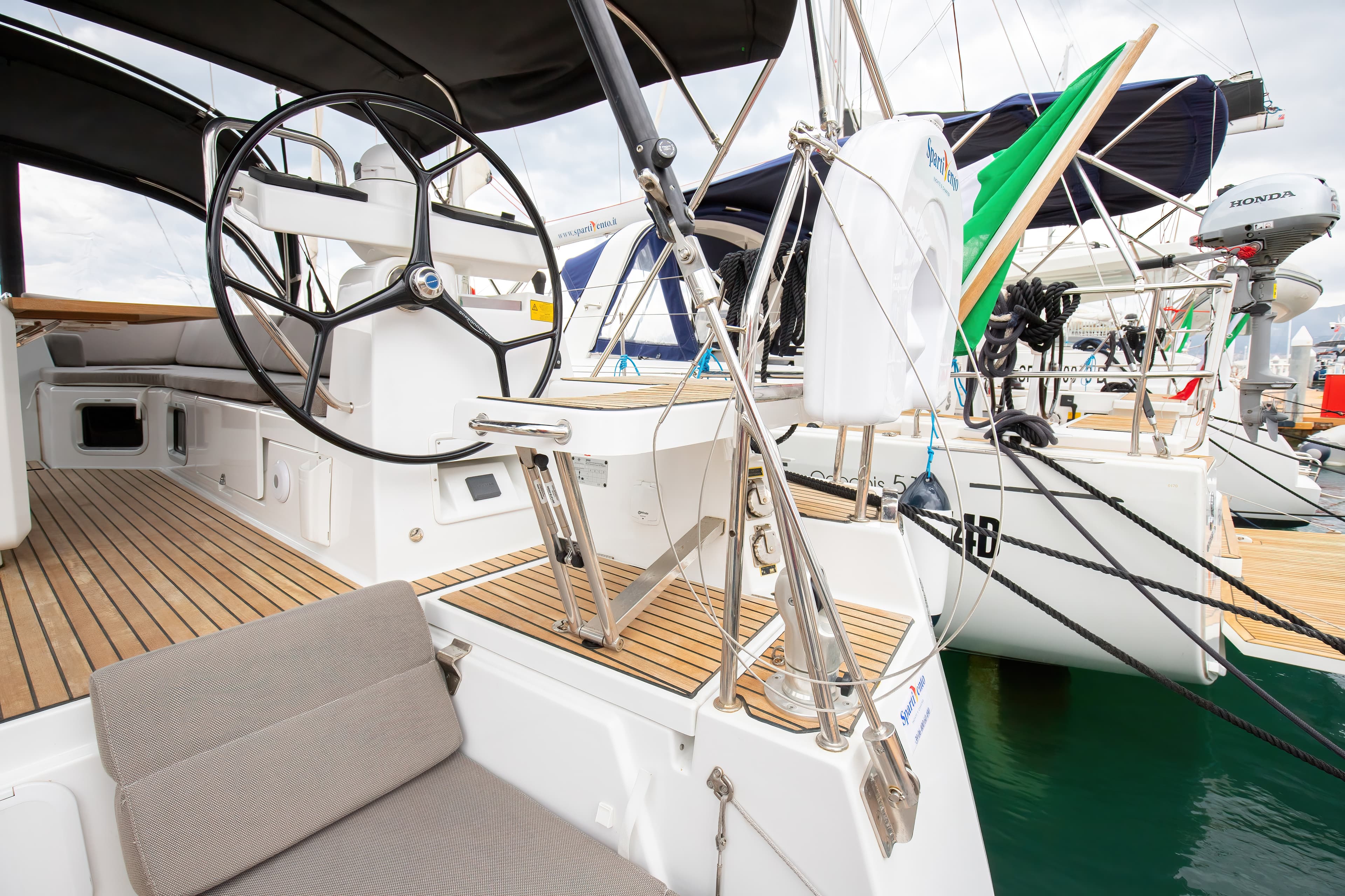 Jeanneau 54 - photo 28