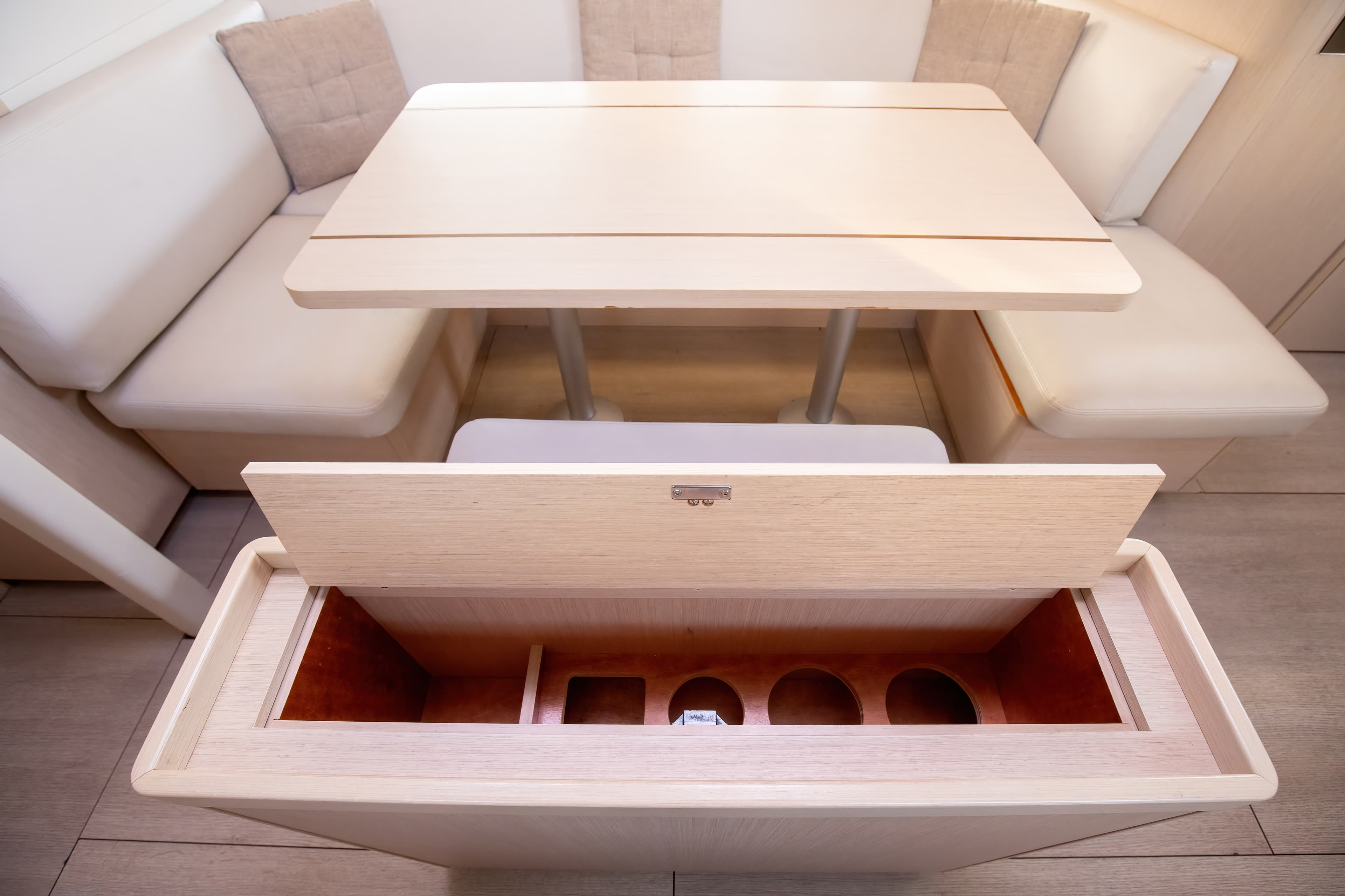 Oceanis 46.1 - photo 8