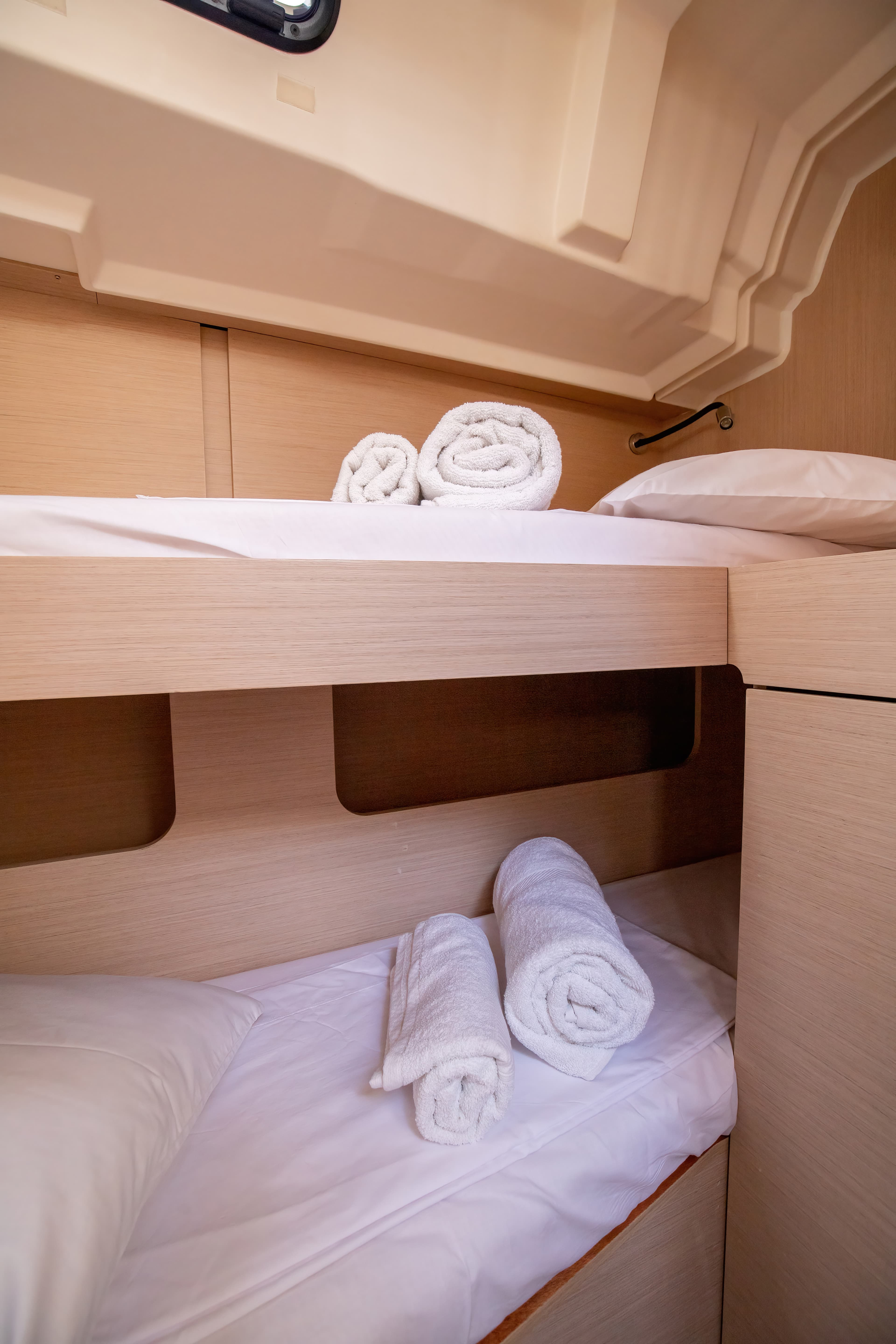 Oceanis 46.1 - photo 31