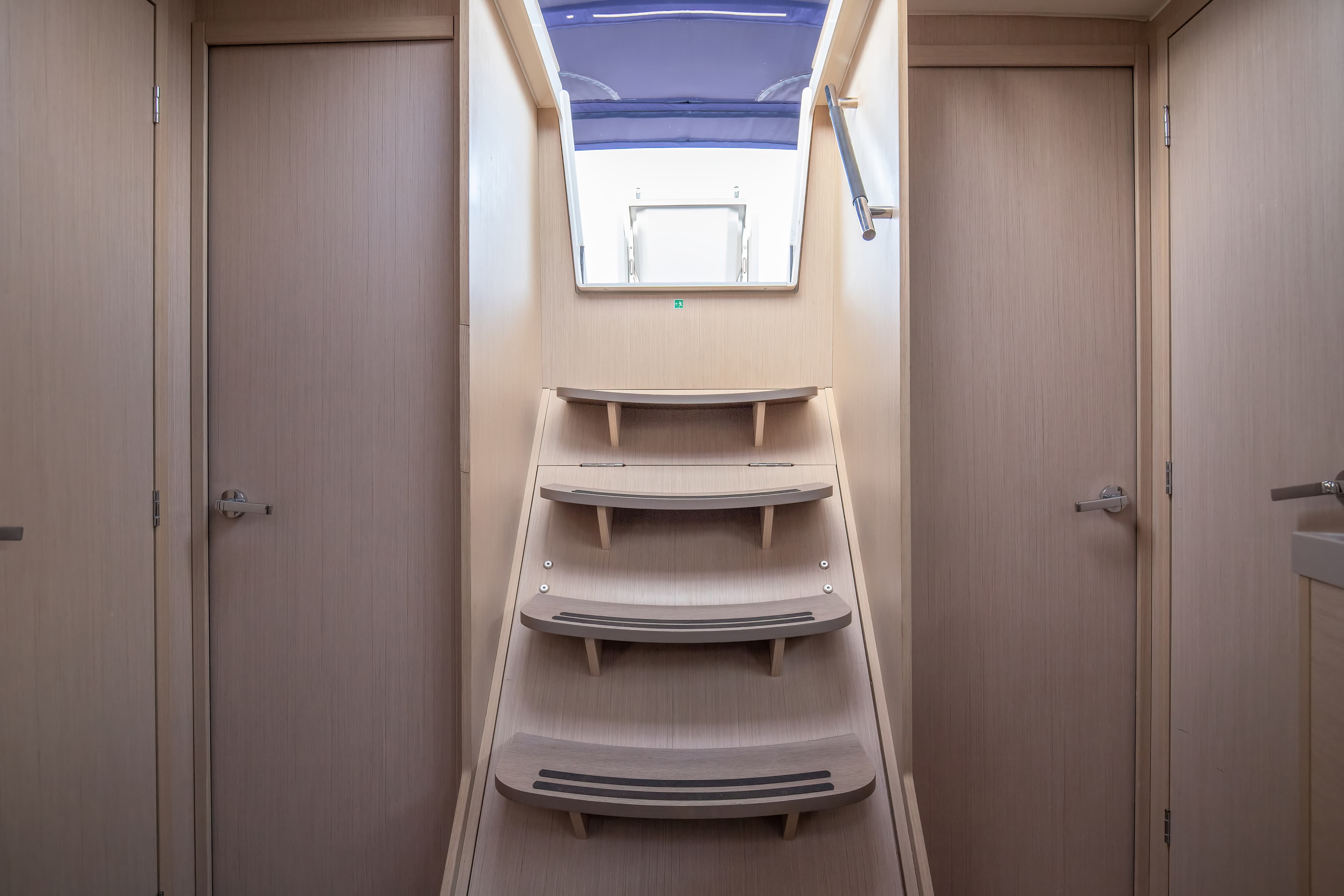 Oceanis 46.1 - photo 23