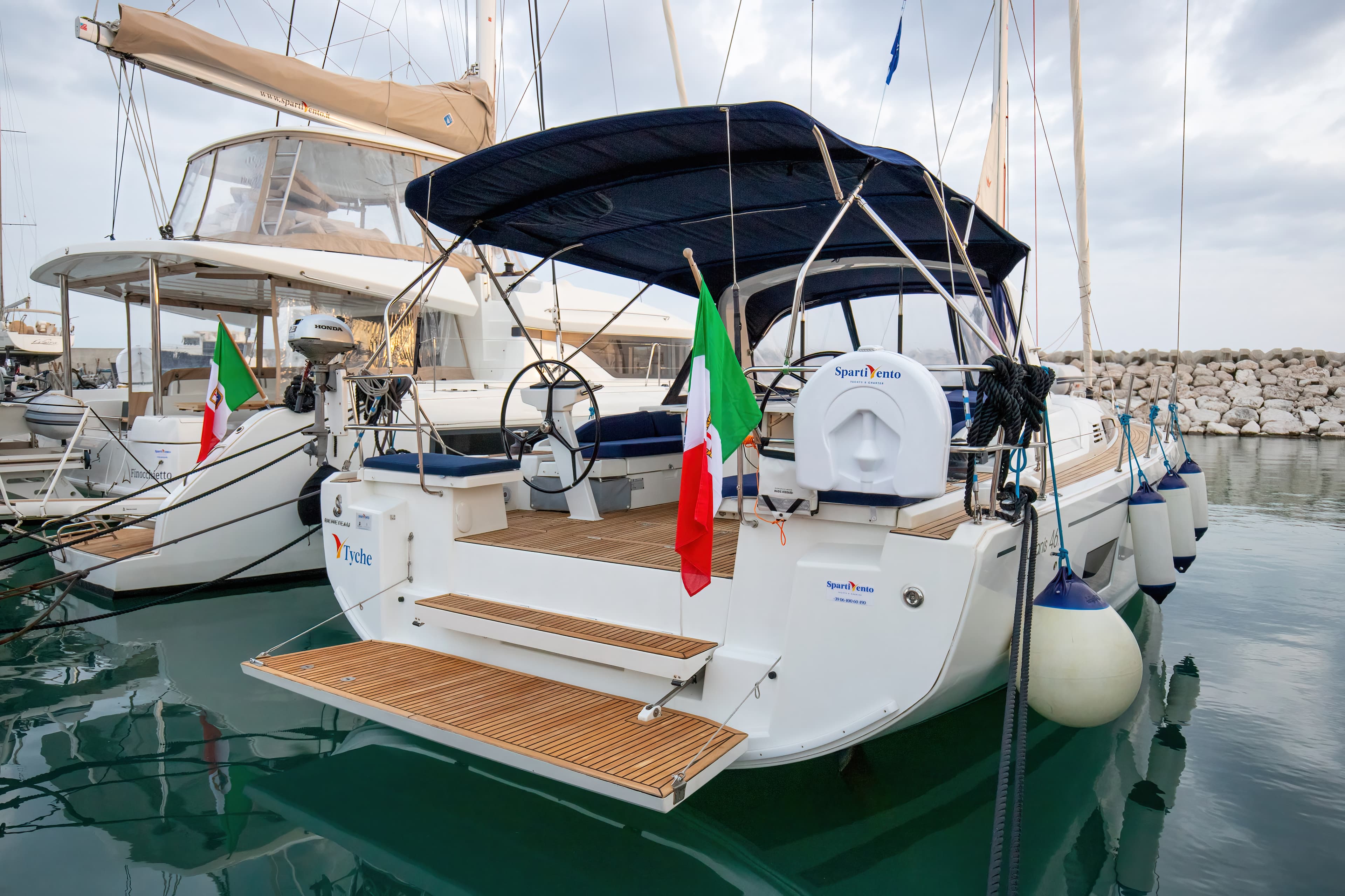 Oceanis 46.1 - photo 30