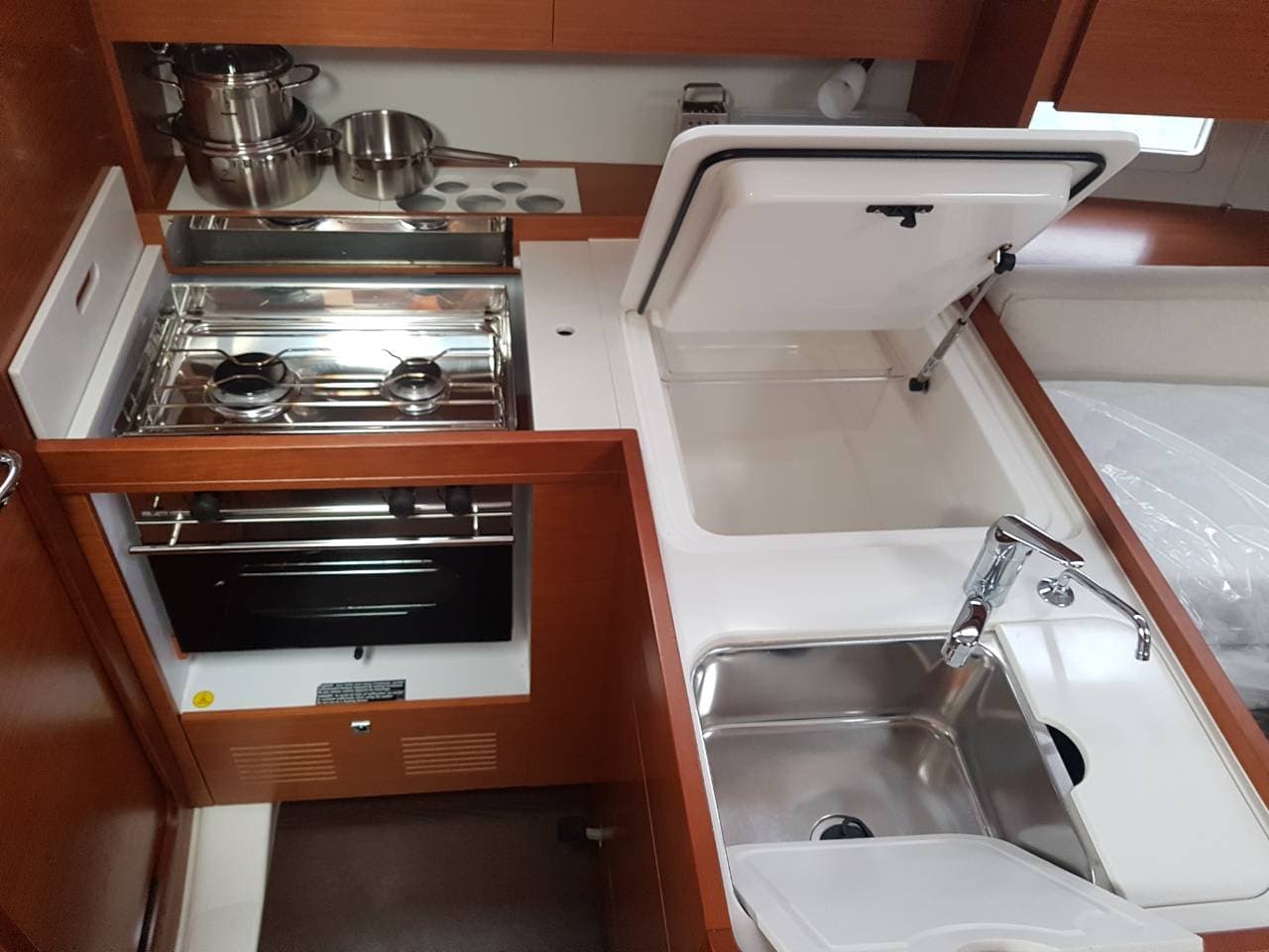 Dufour 360 Grand Large - photo 11