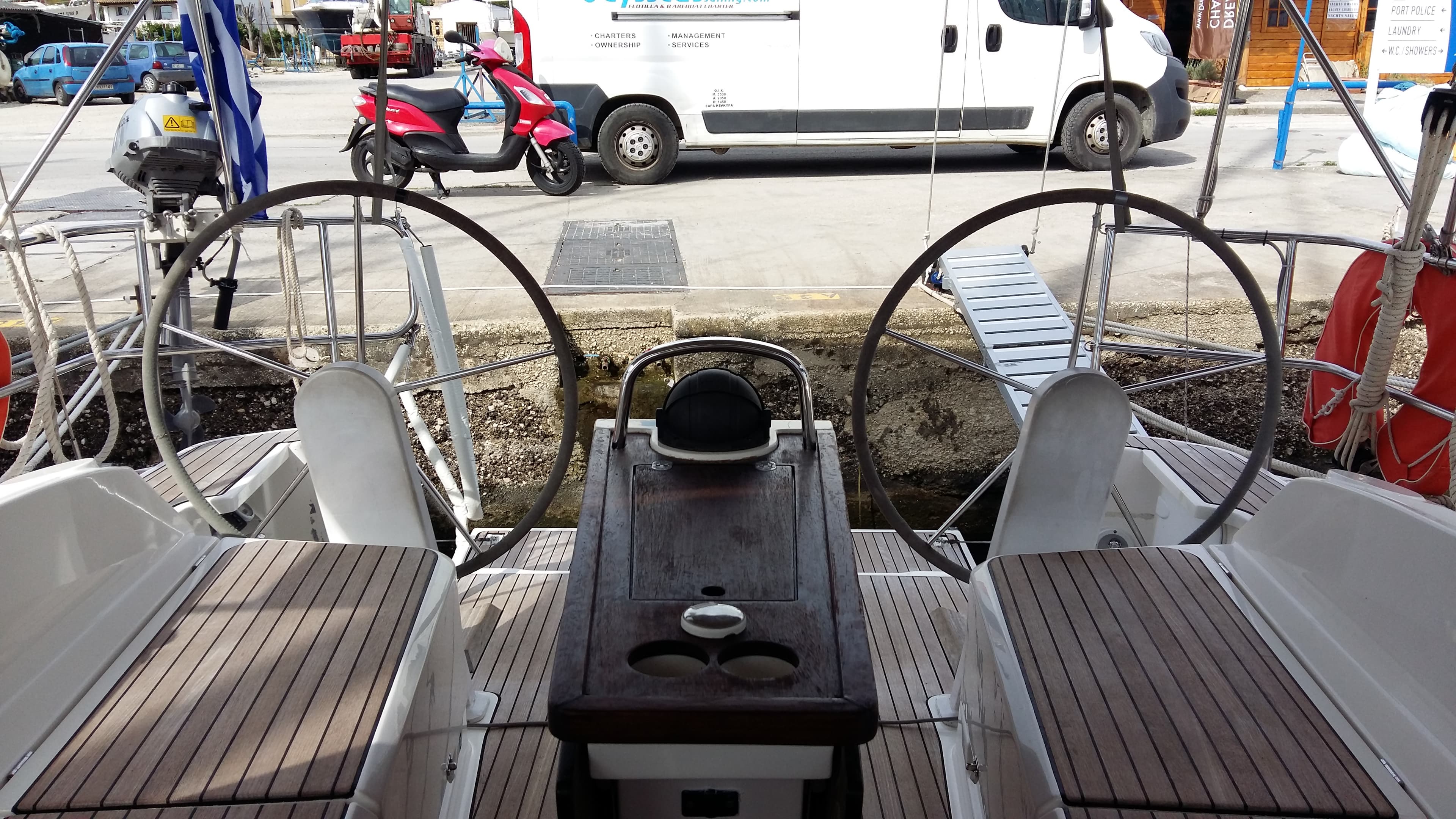 Bavaria Cruiser 37 - photo 6