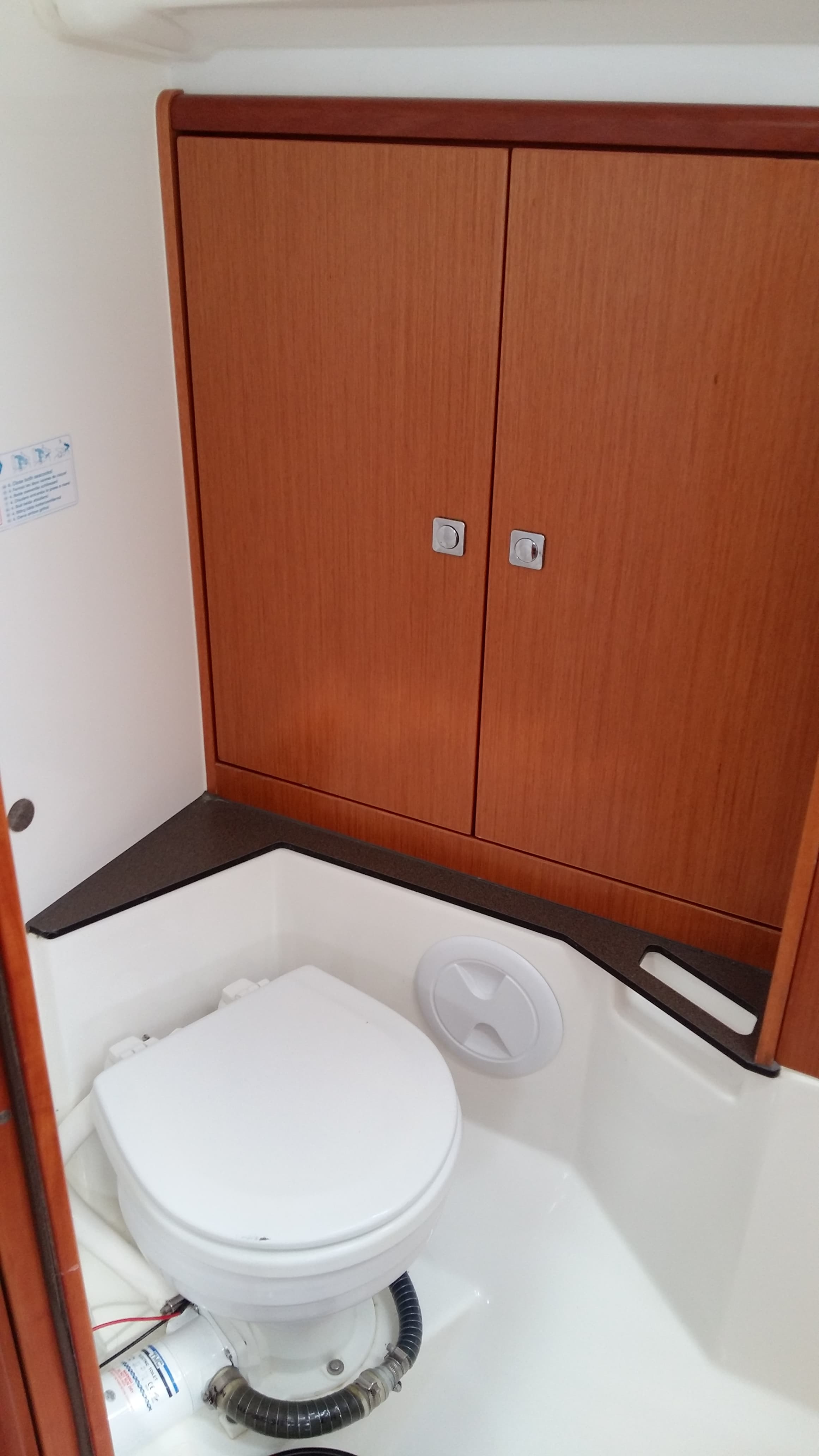 Bavaria Cruiser 37 - photo 8