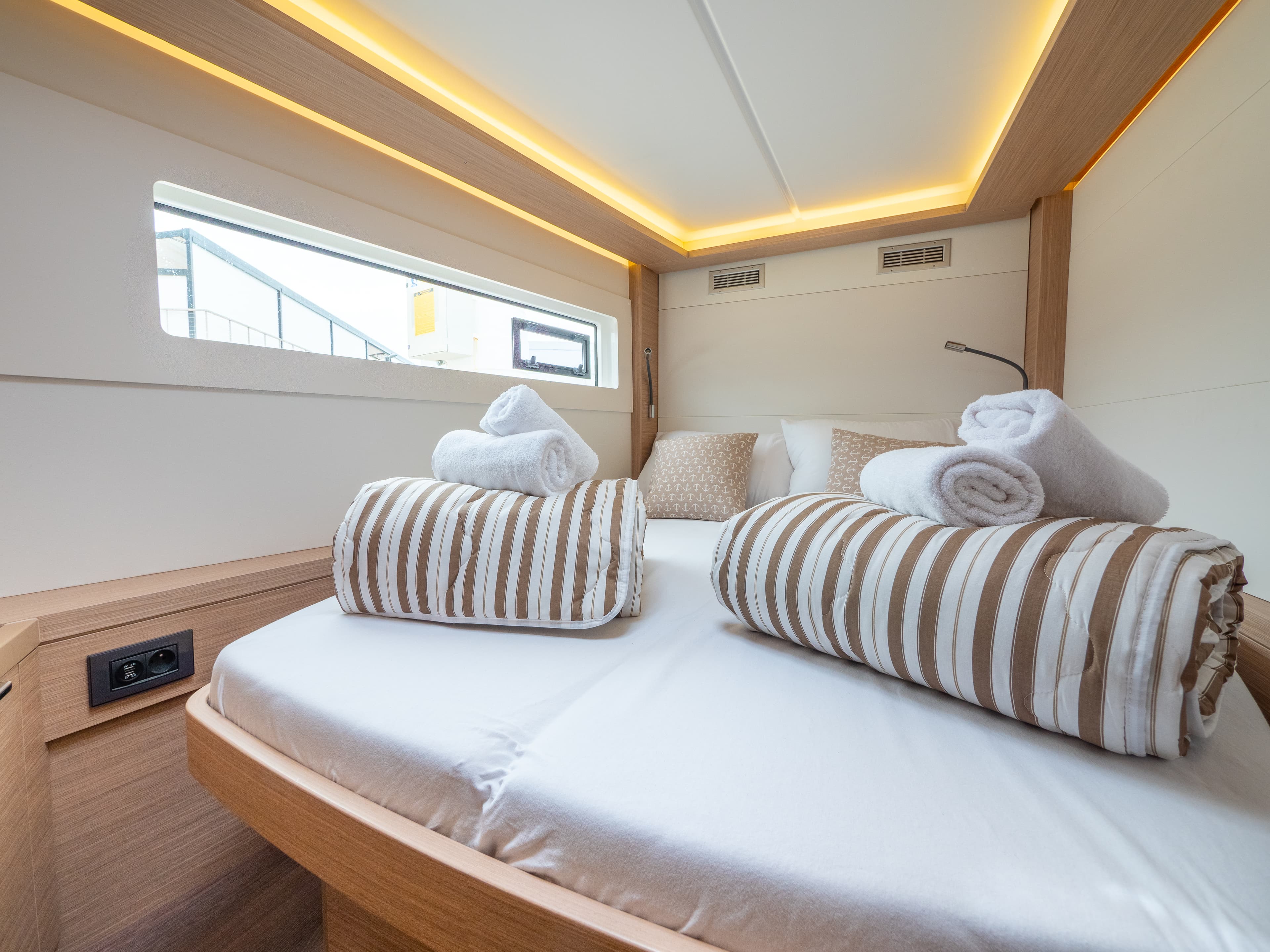 Lagoon 46  - photo 51