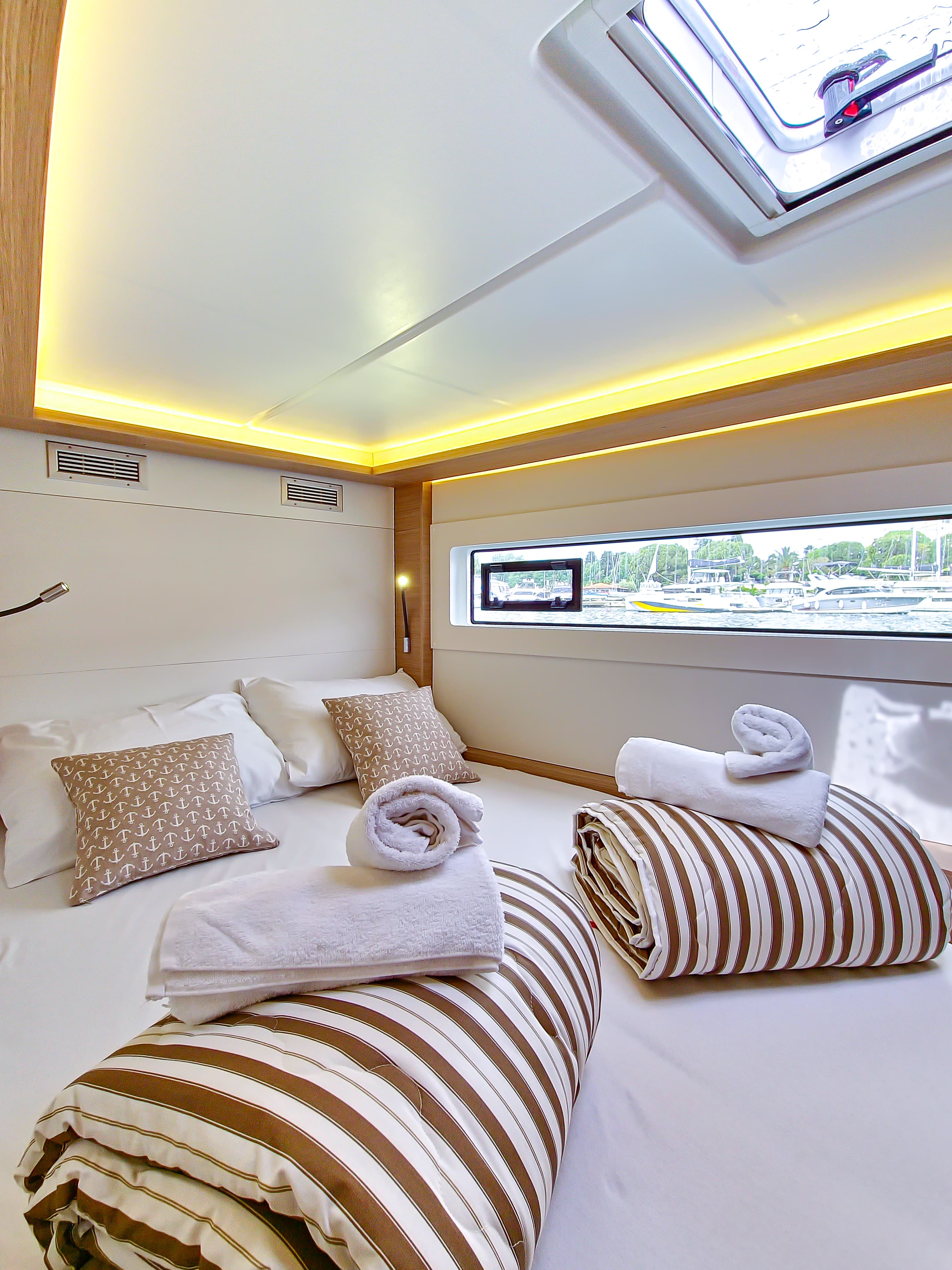 Lagoon 46  - photo 57