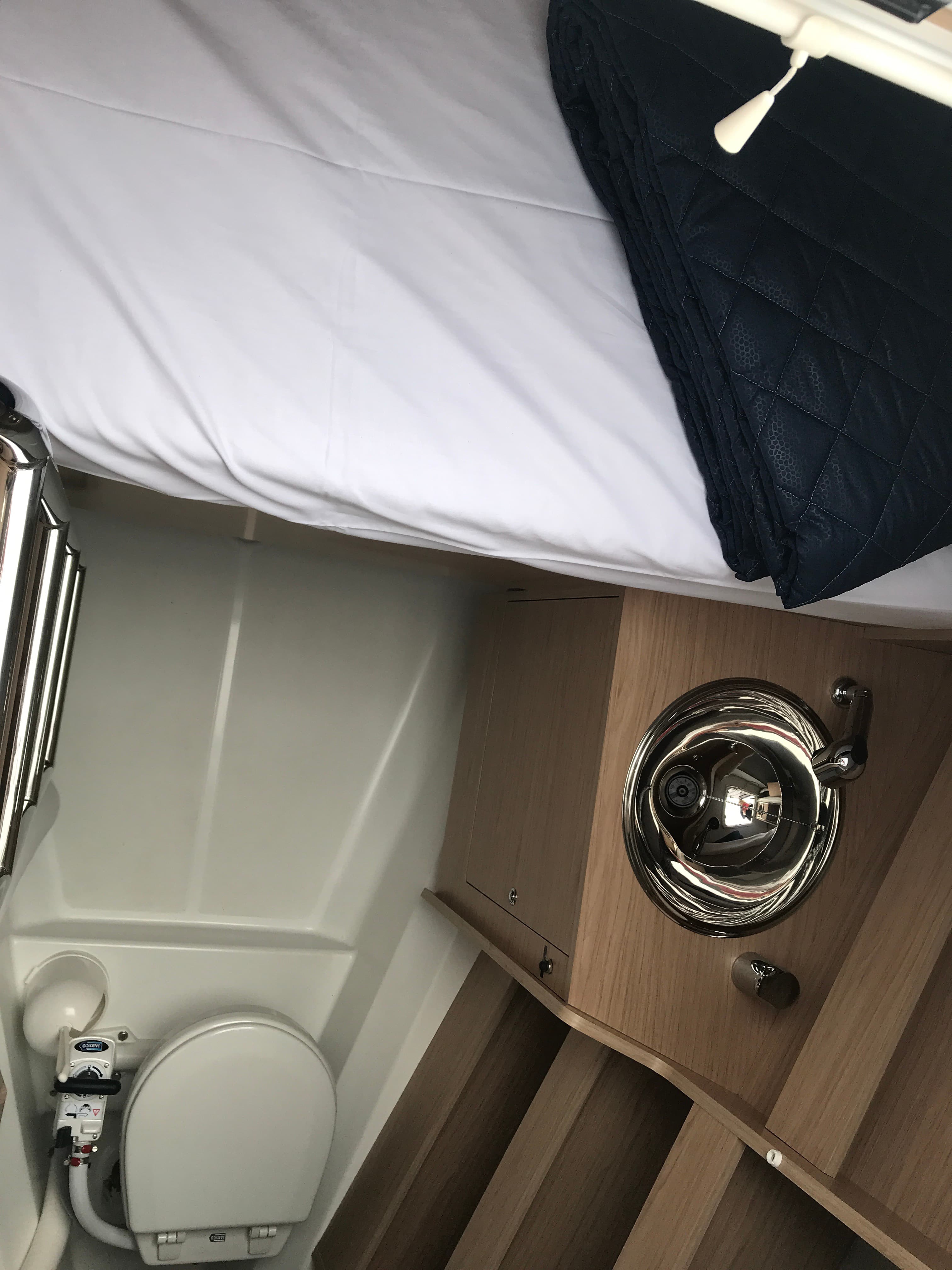 Oceanis 51.1 - photo 7