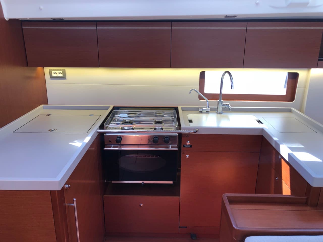 Oceanis 51.1 - photo 10