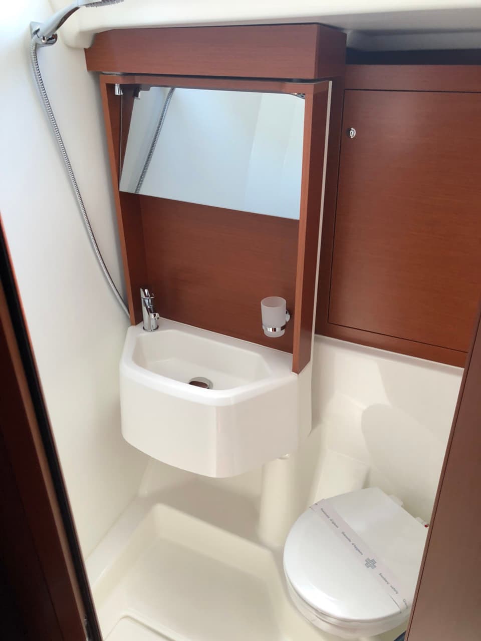 Oceanis 51.1 - photo 11