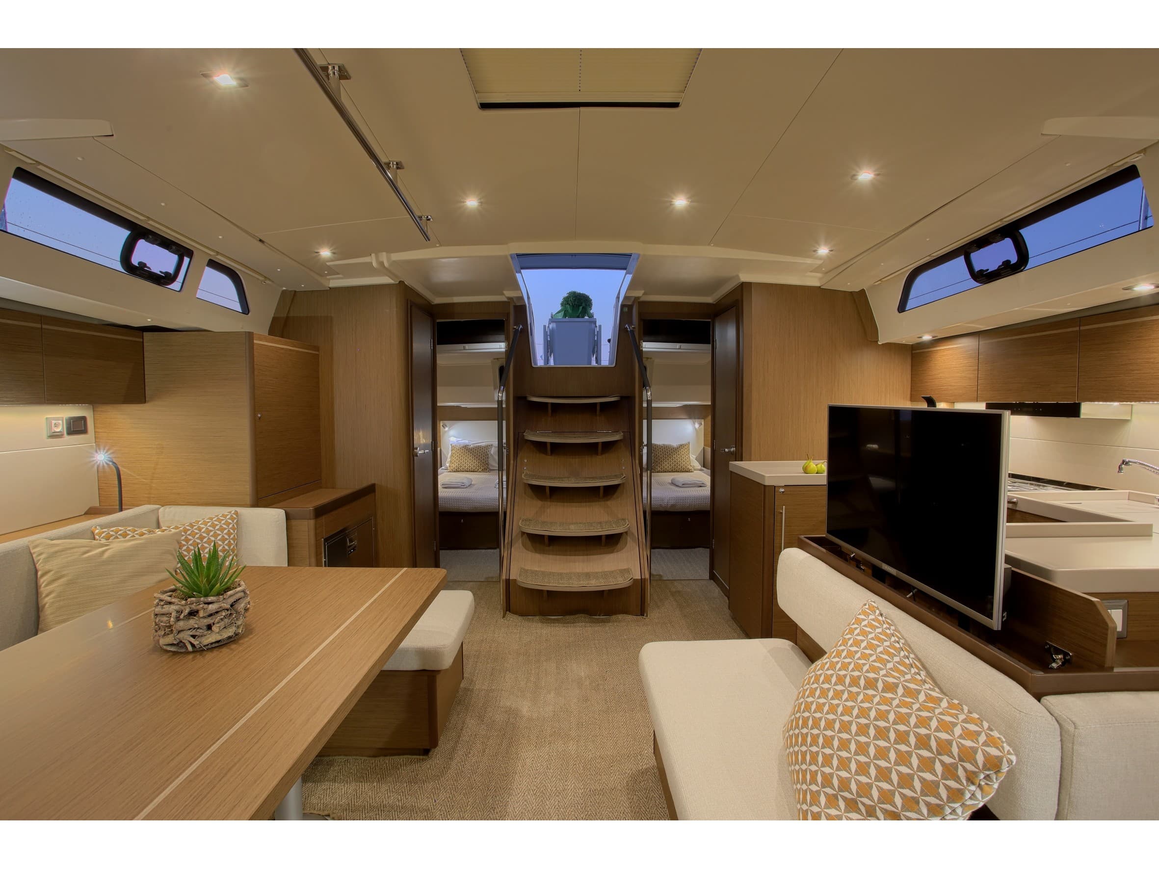 Oceanis 51.1 - photo 10