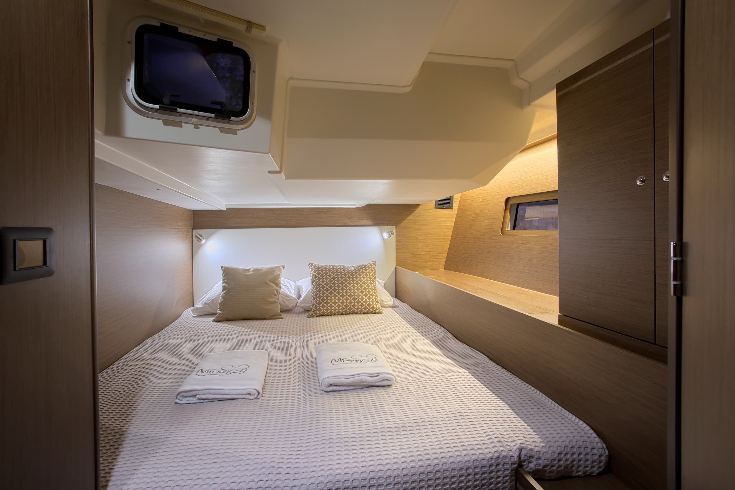 Oceanis 51.1 - photo 14