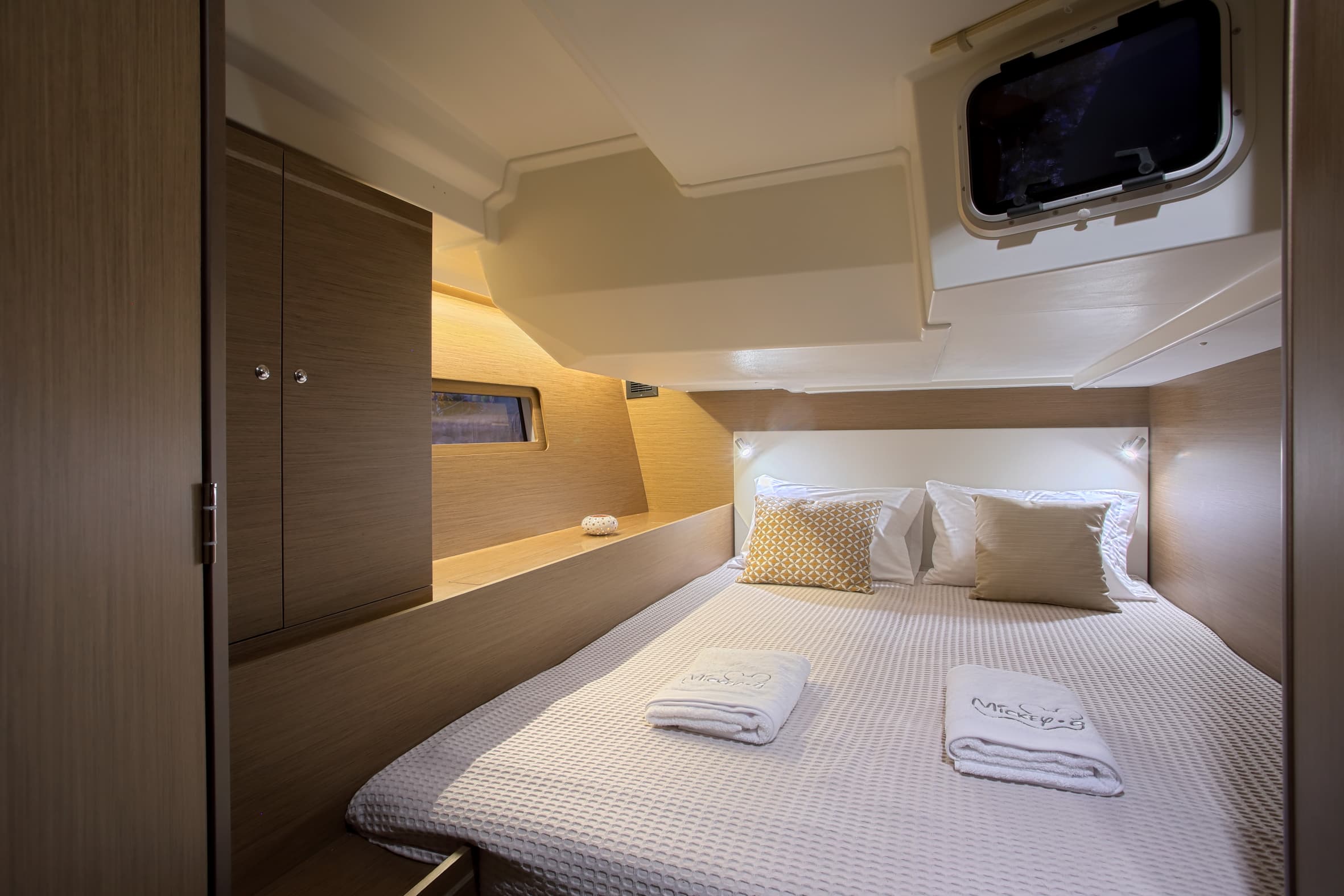 Oceanis 51.1 - photo 15