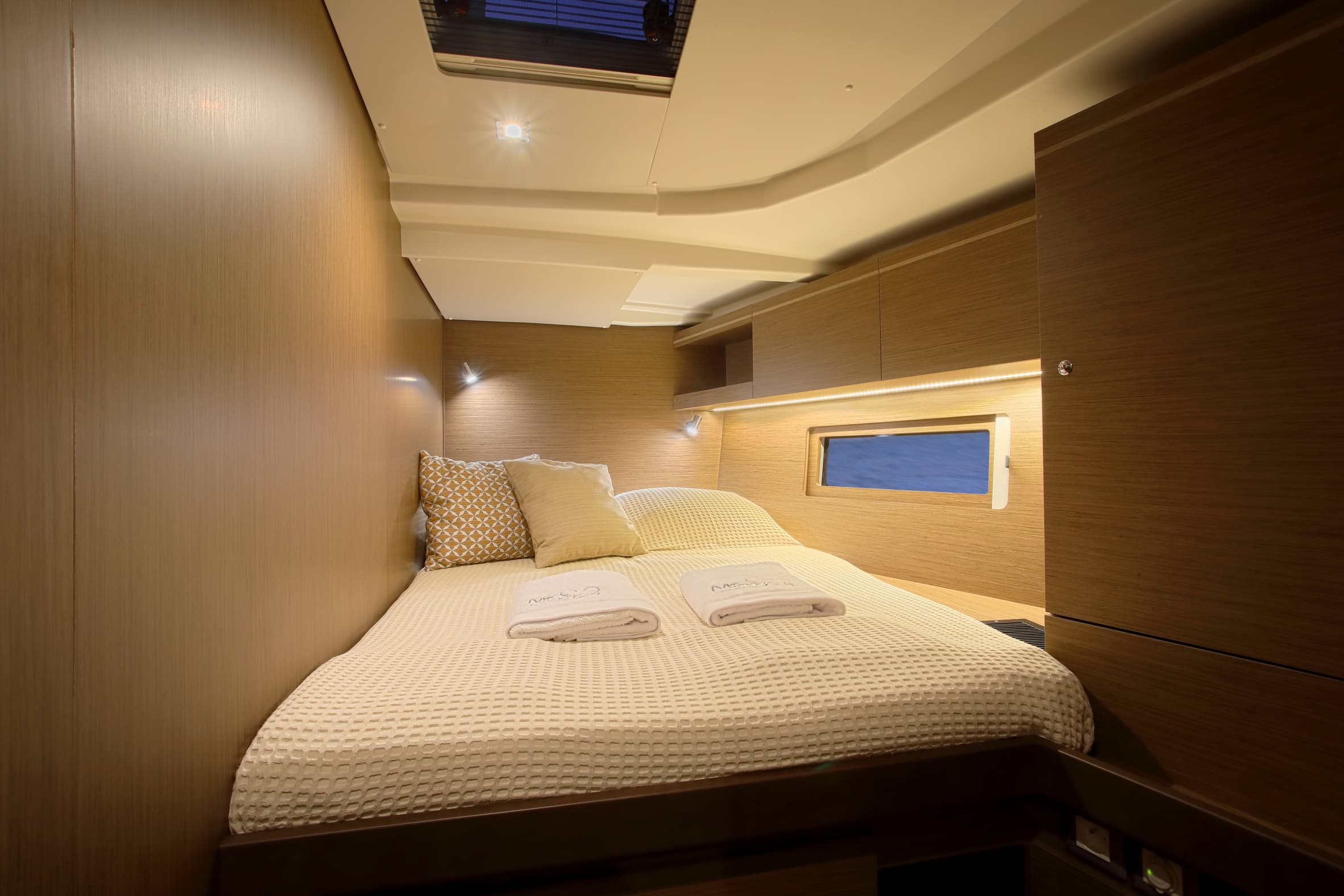 Oceanis 51.1 - photo 20