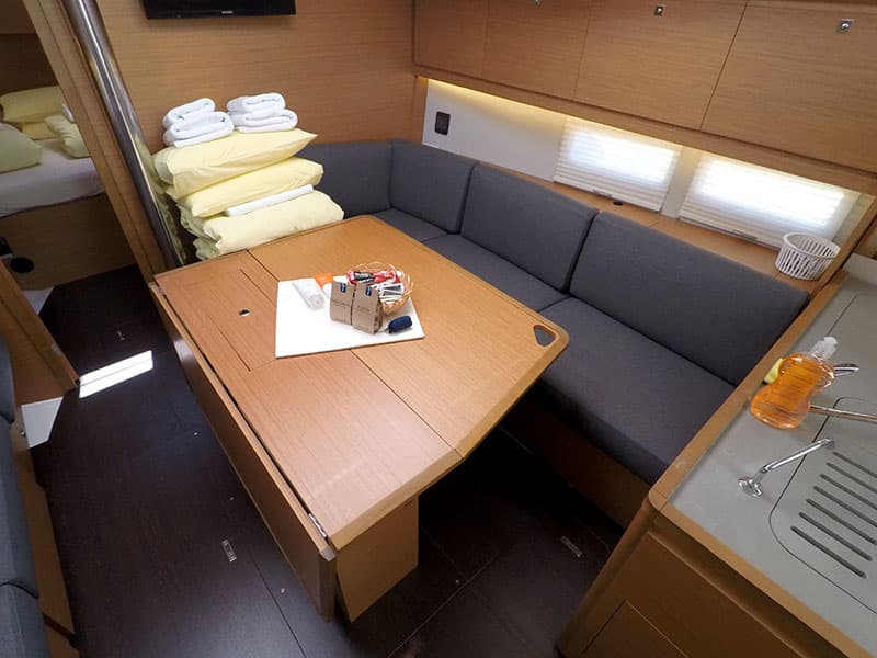 Dufour 390 Grand Large - photo 20