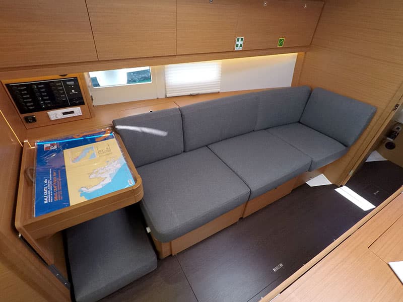 Dufour 390 Grand Large - photo 14