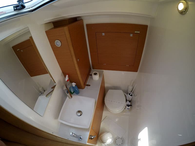 Dufour 390 Grand Large - photo 10