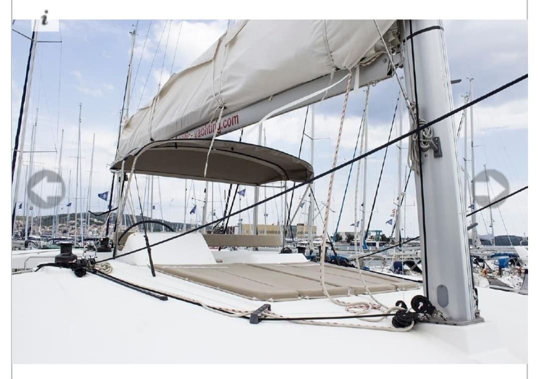 Lagoon 450 Fly - photo 16