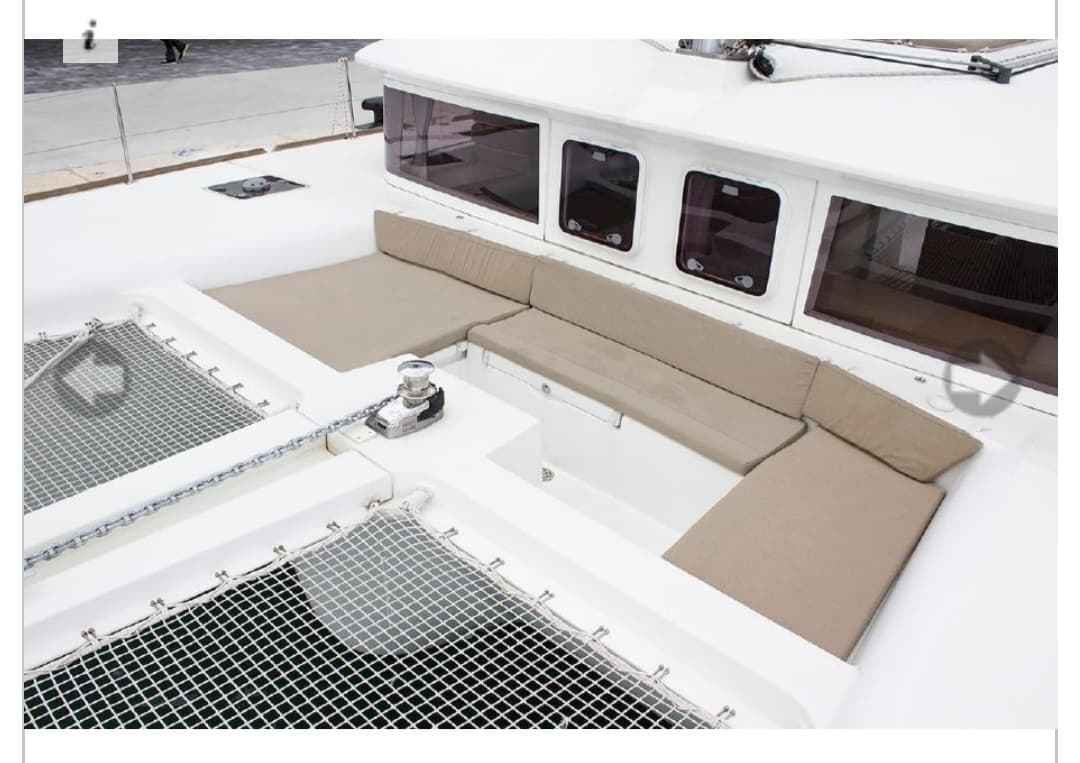 Lagoon 450 Fly - photo 14