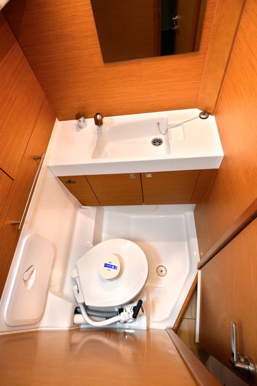 Sun Odyssey 479 - photo 6