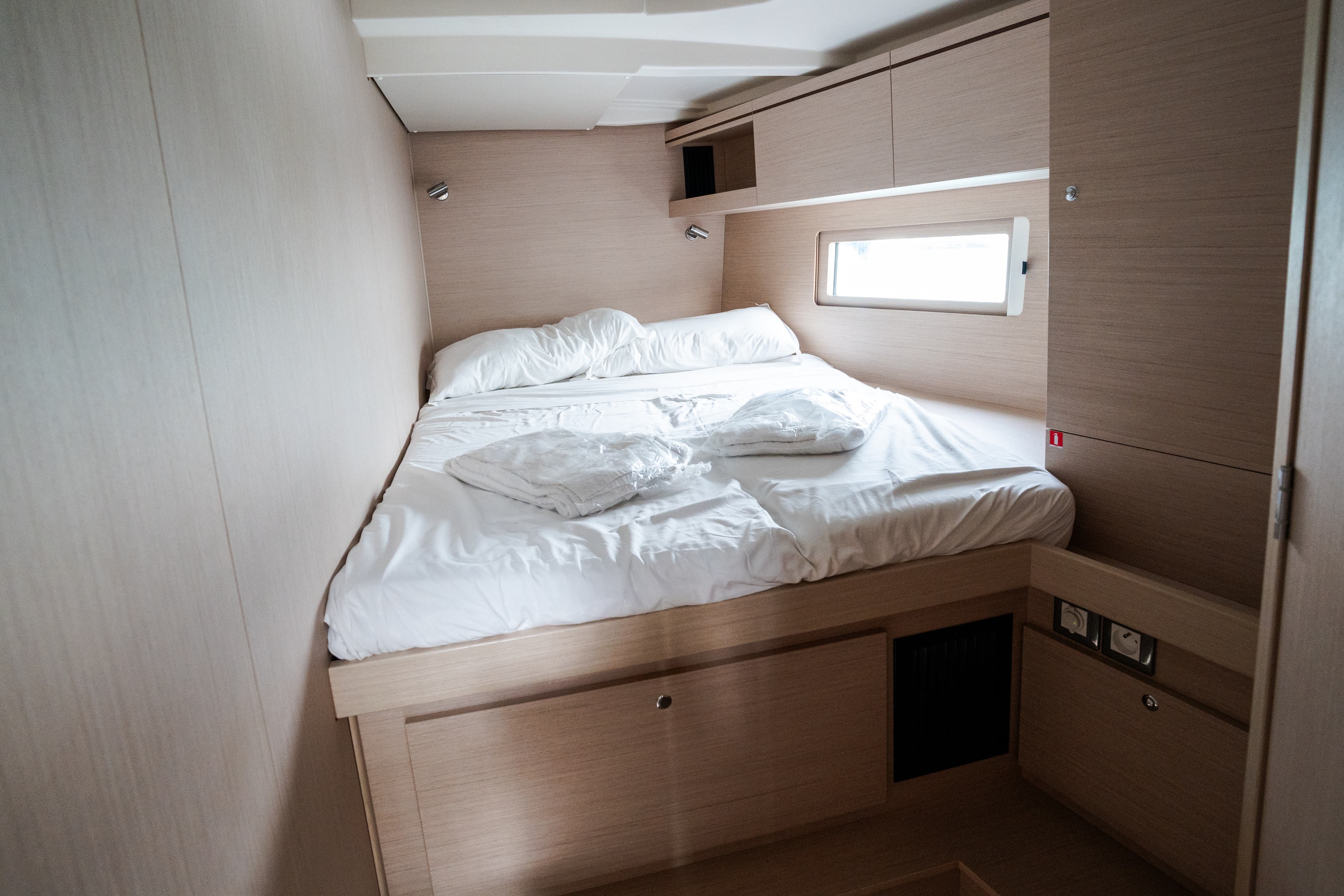 Oceanis 51.1 - photo 30