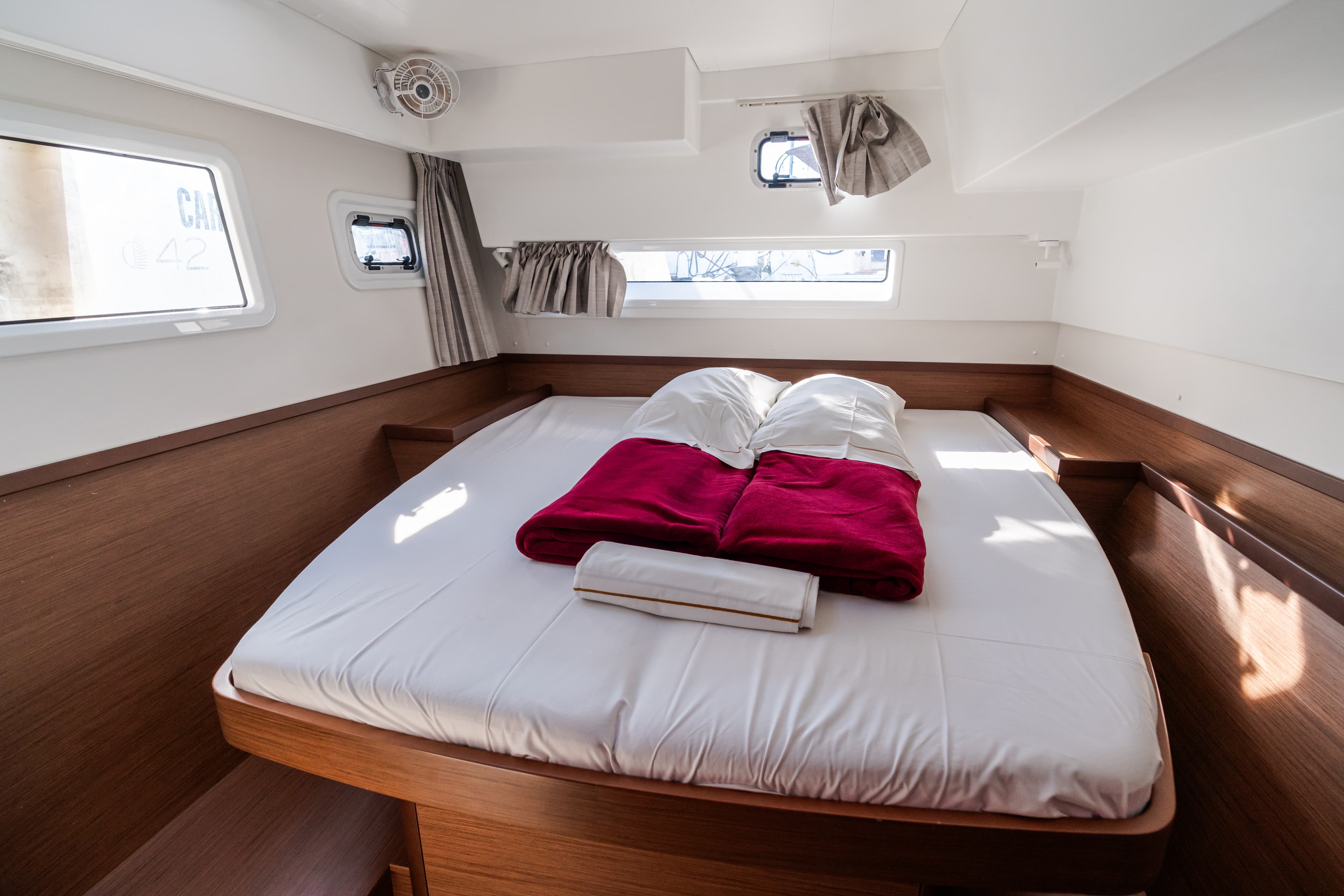 Lagoon 42 - photo 22