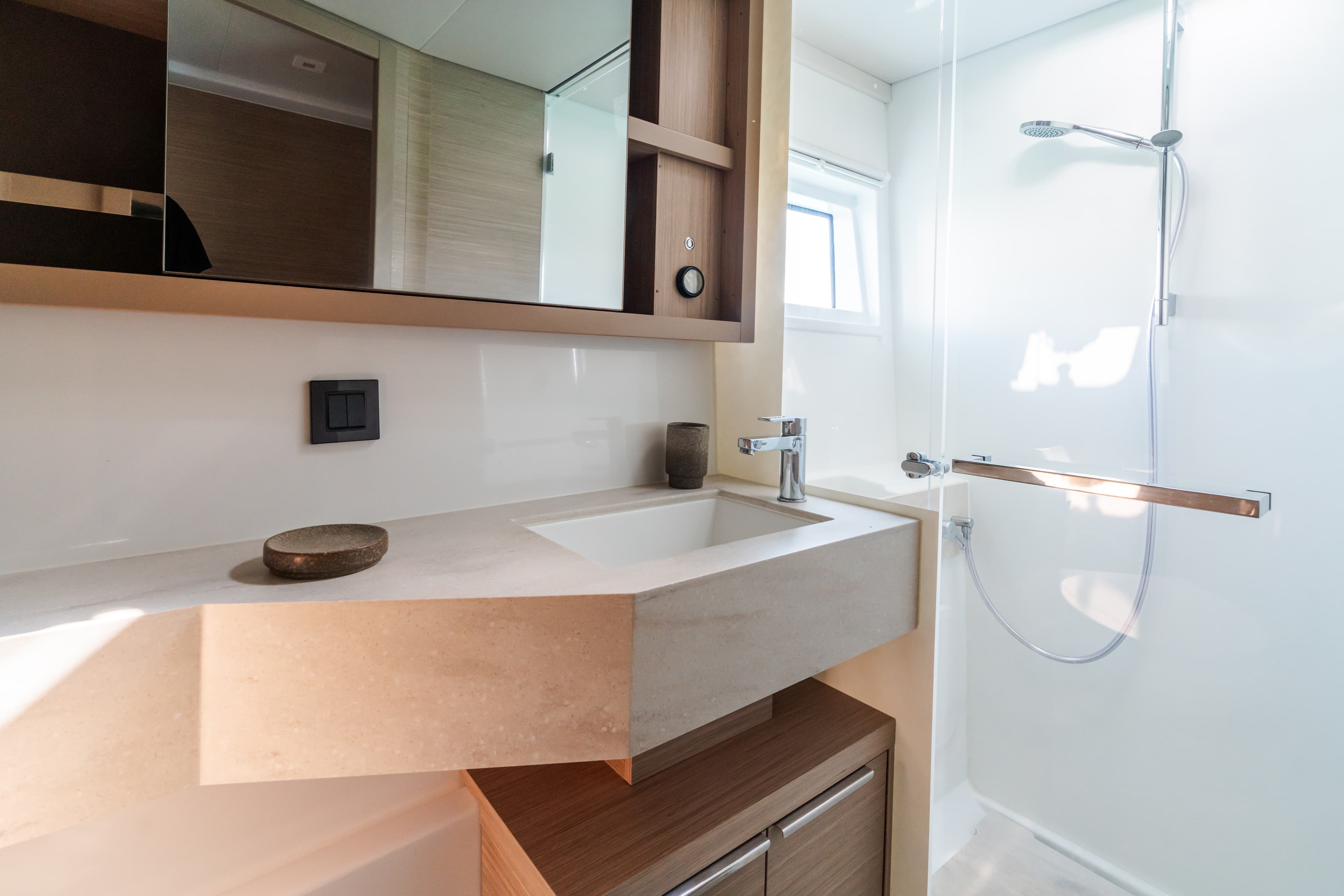 Lagoon 46  - photo 27