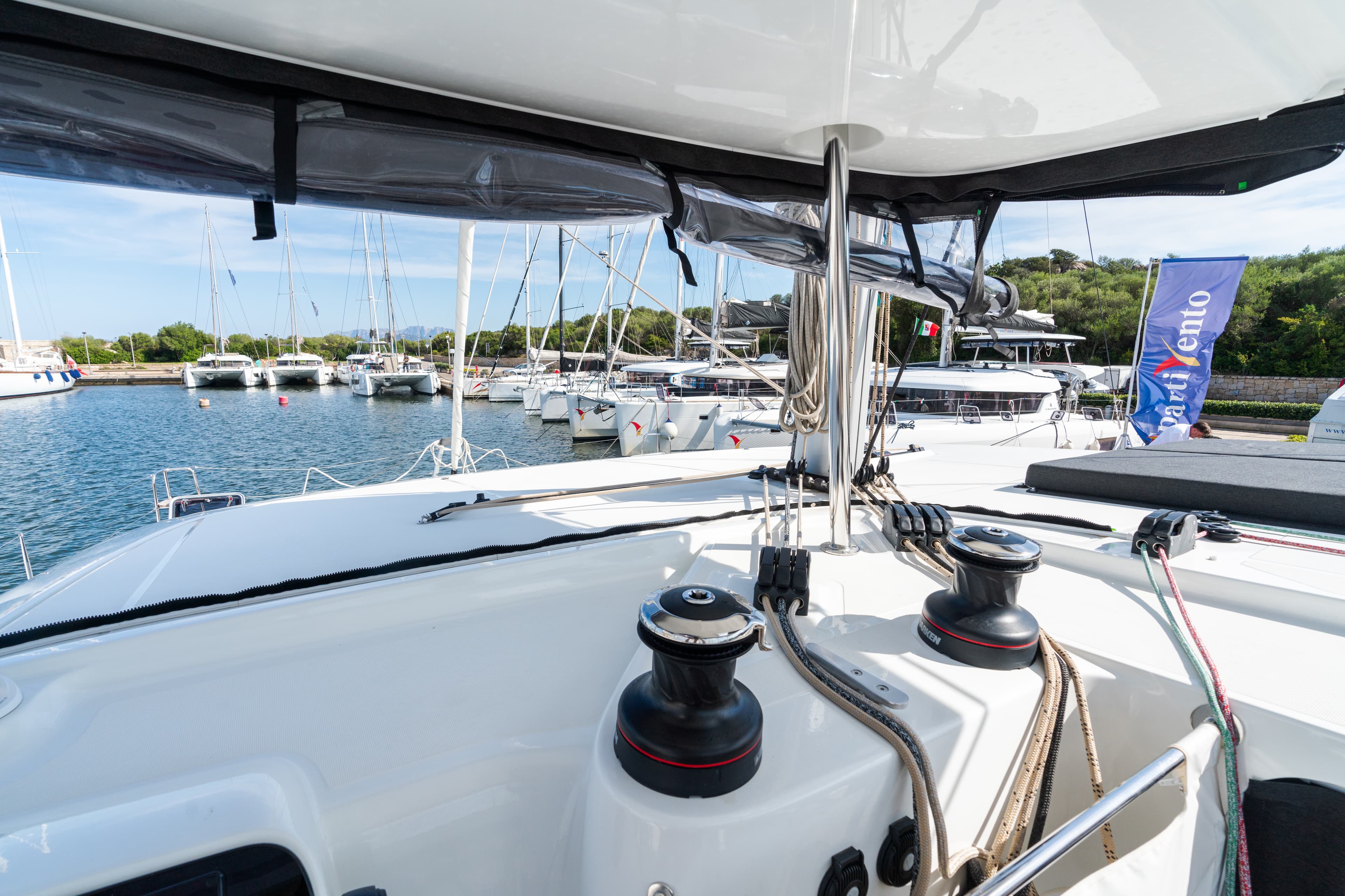 Lagoon 42 - photo 20