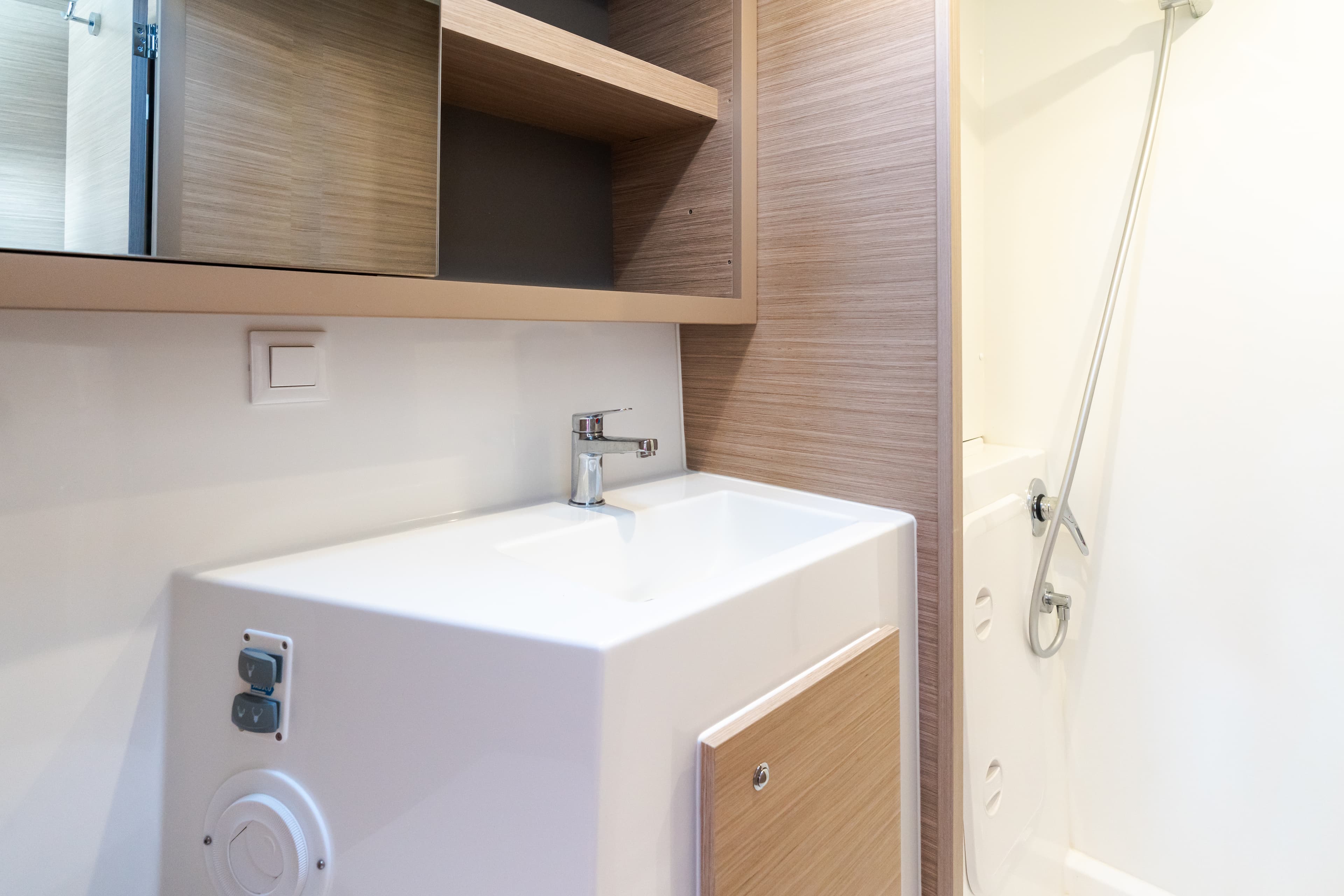 Lagoon 42 - photo 10