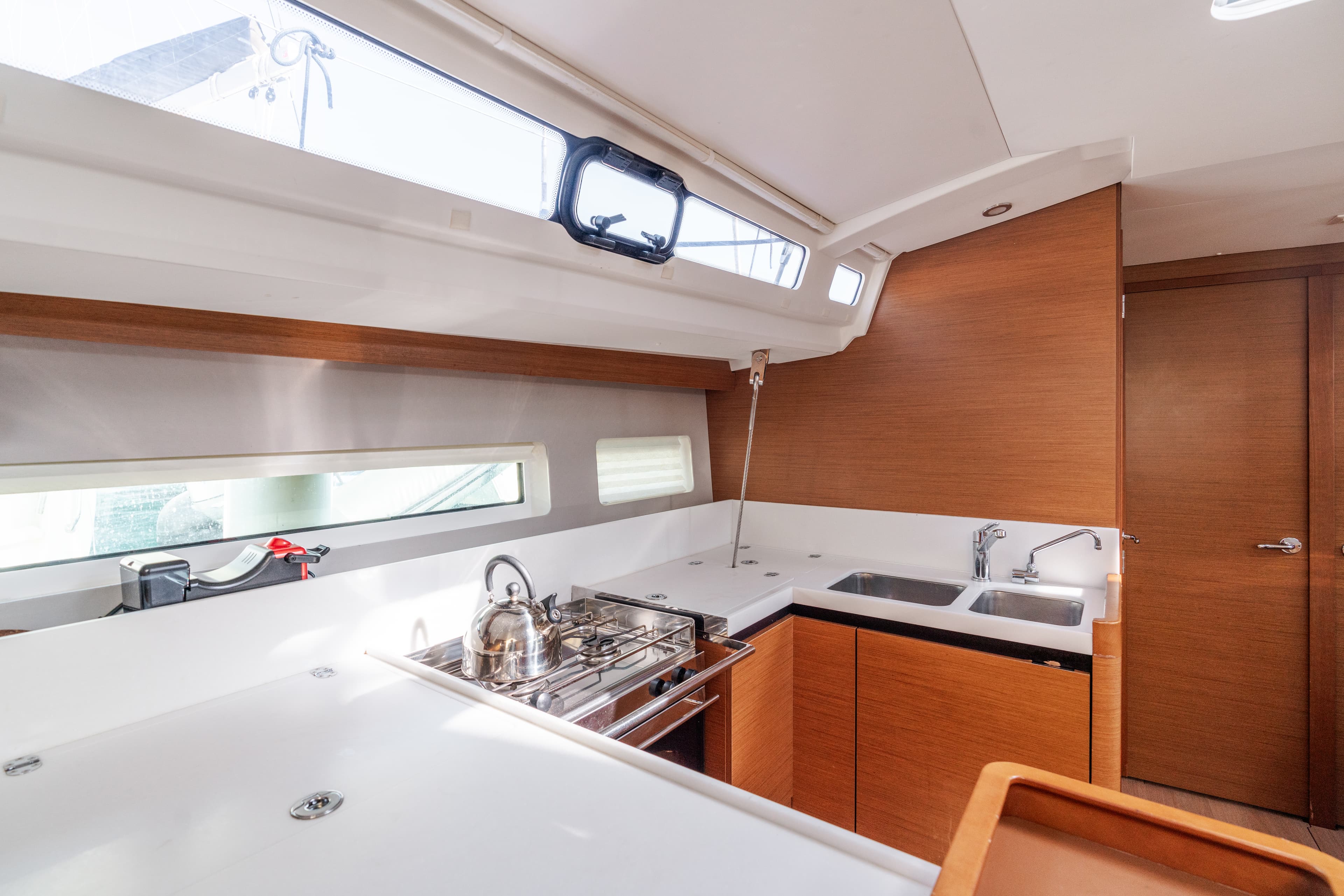 Sun Odyssey 440 - photo 9